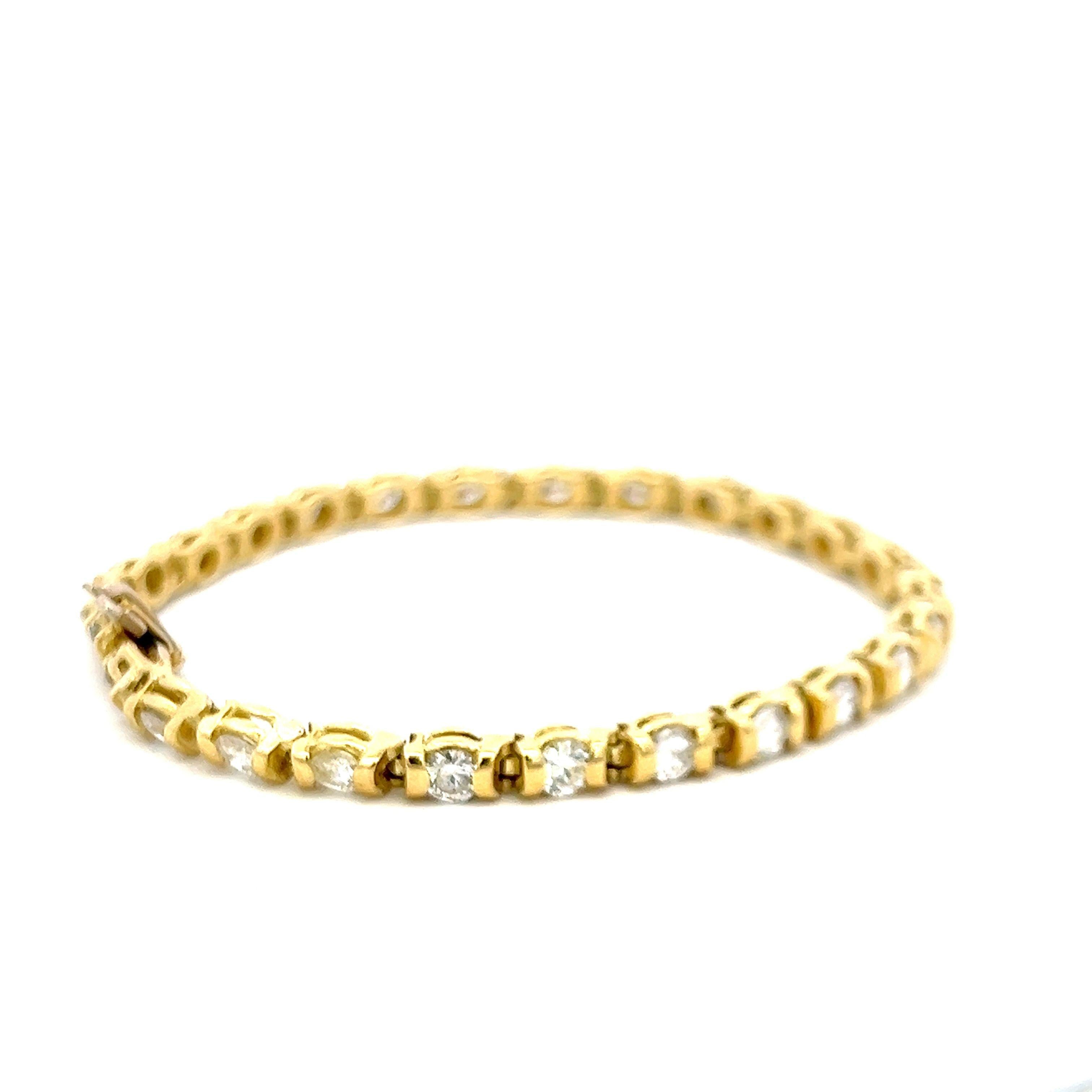 4.20 Carat Round Brilliant H VS1 Diamond 18 Karat Yellow Gold Tennis Bracelet
