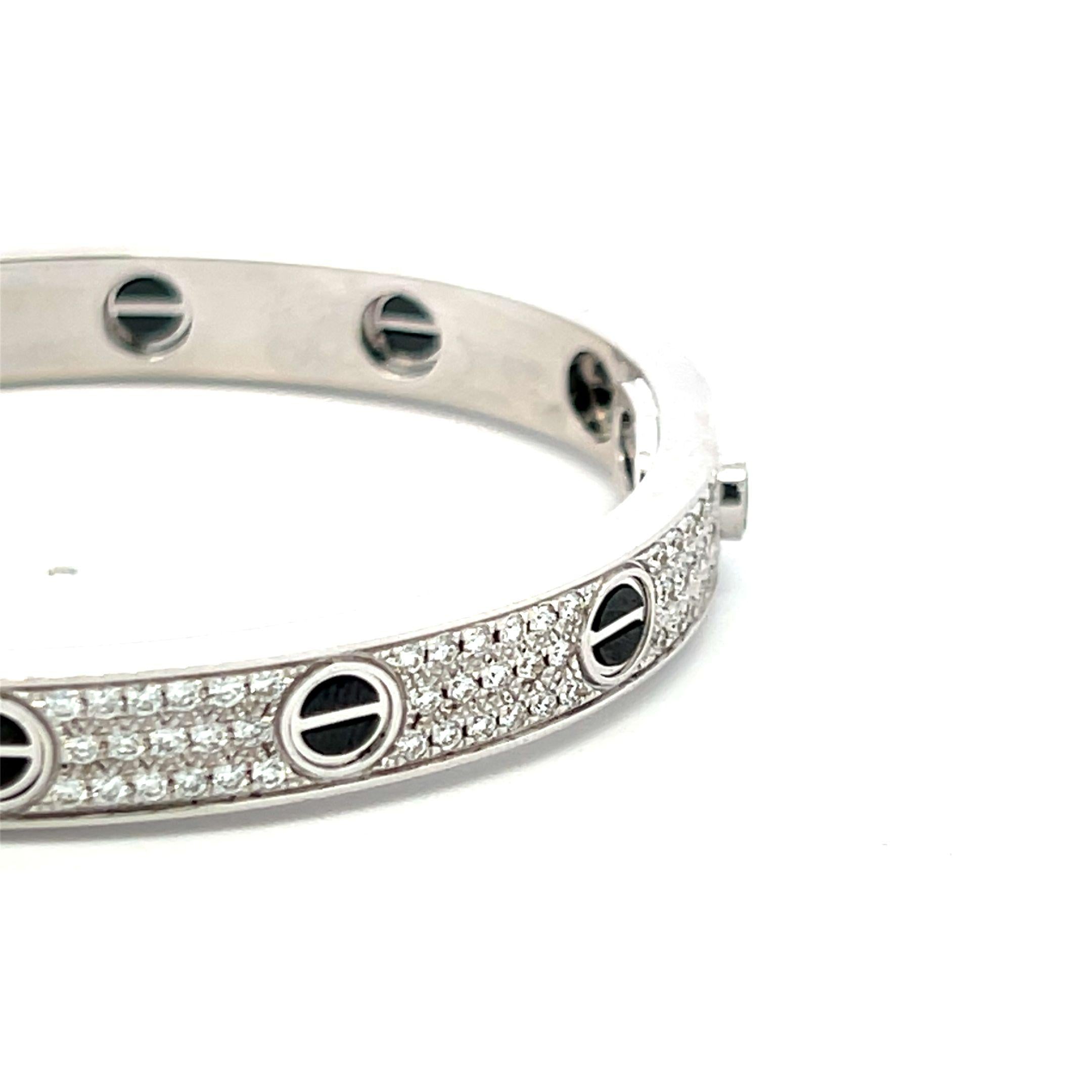 3.00 Carat Round Brilliant G VS1 Diamond 18 Karat White Gold Bangle Bracelet