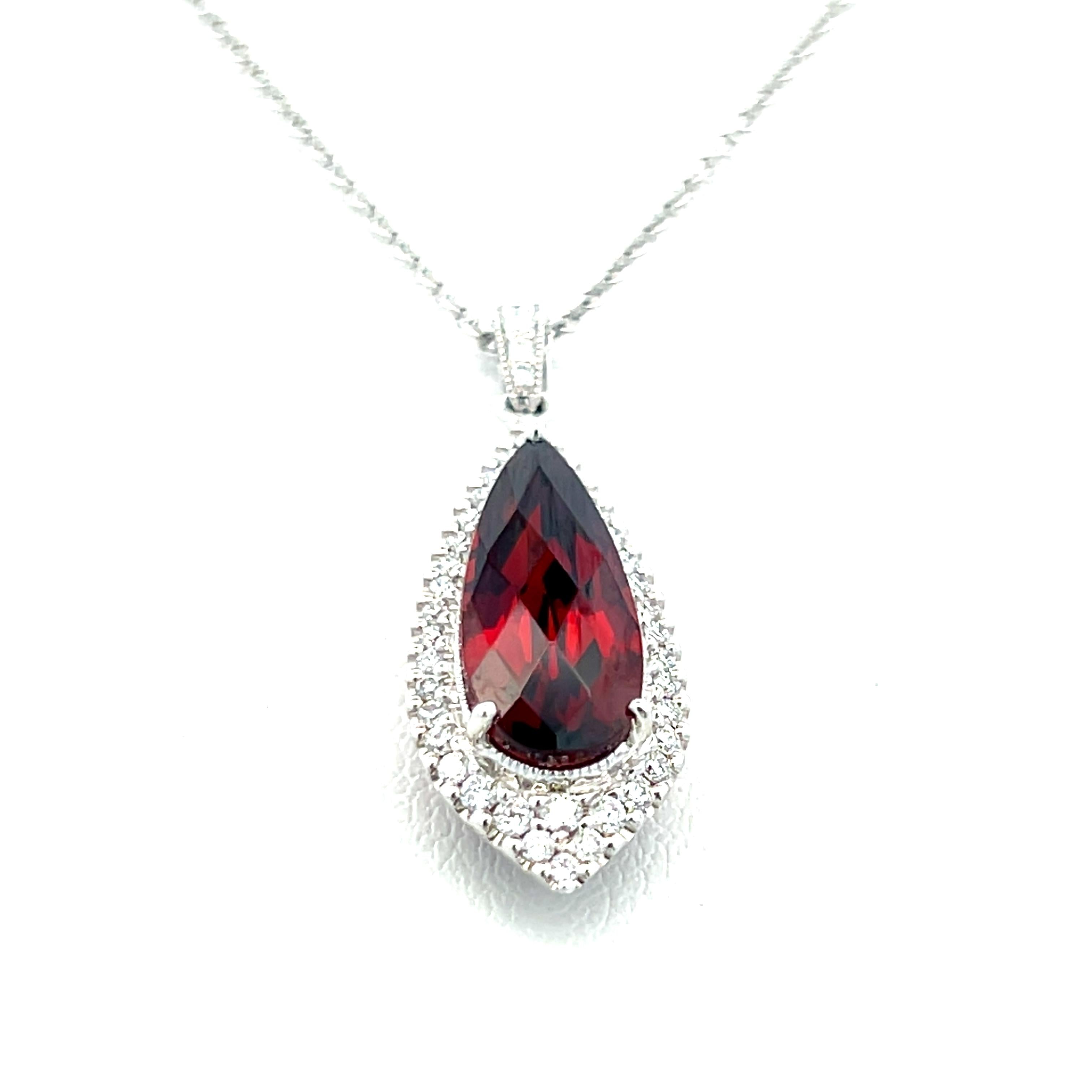 2.27 Carat Garnet 0.20 Carat Round Diamond 14K White Gold Pendant Necklace