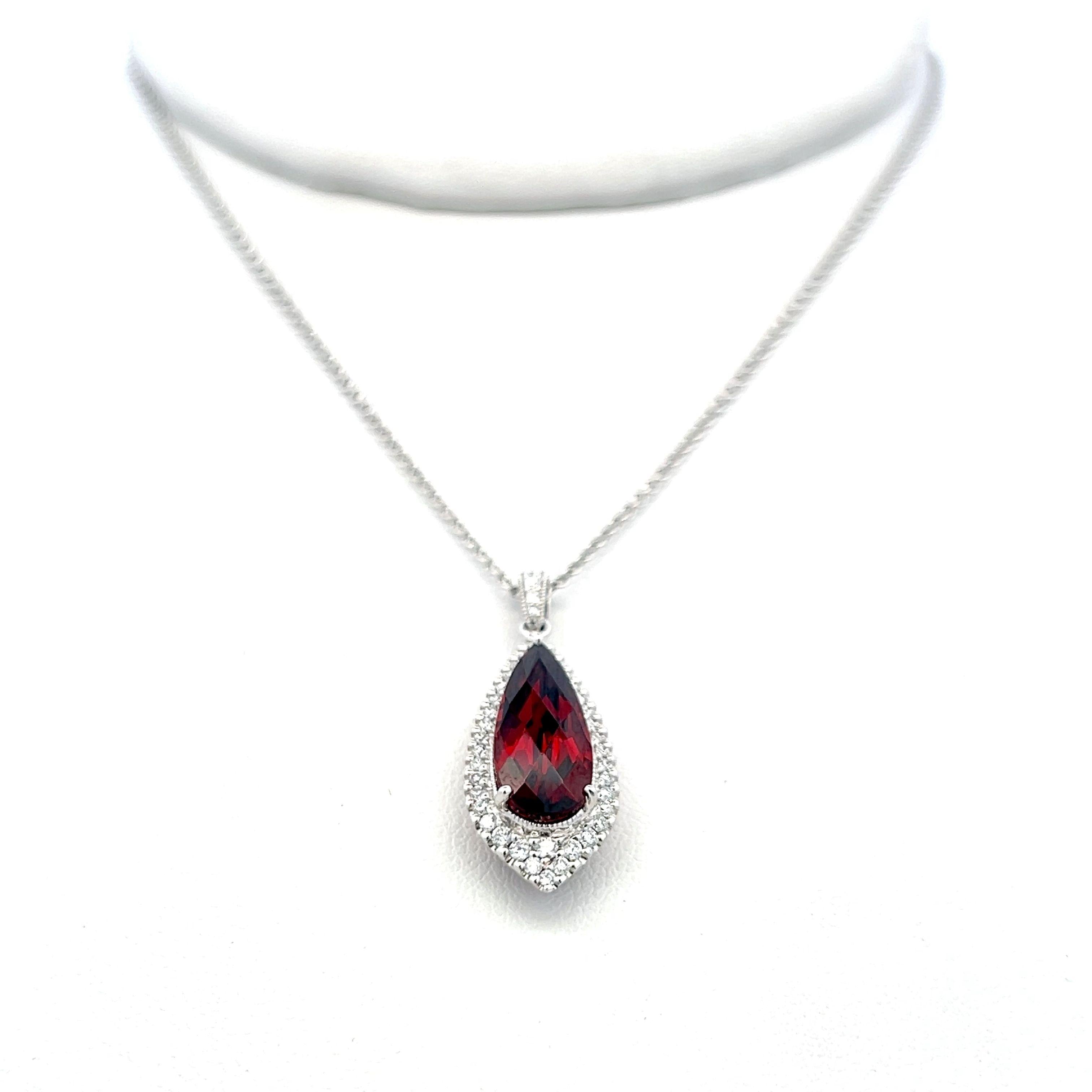 2.27 Carat Garnet 0.20 Carat Round Diamond 14K White Gold Pendant Necklace