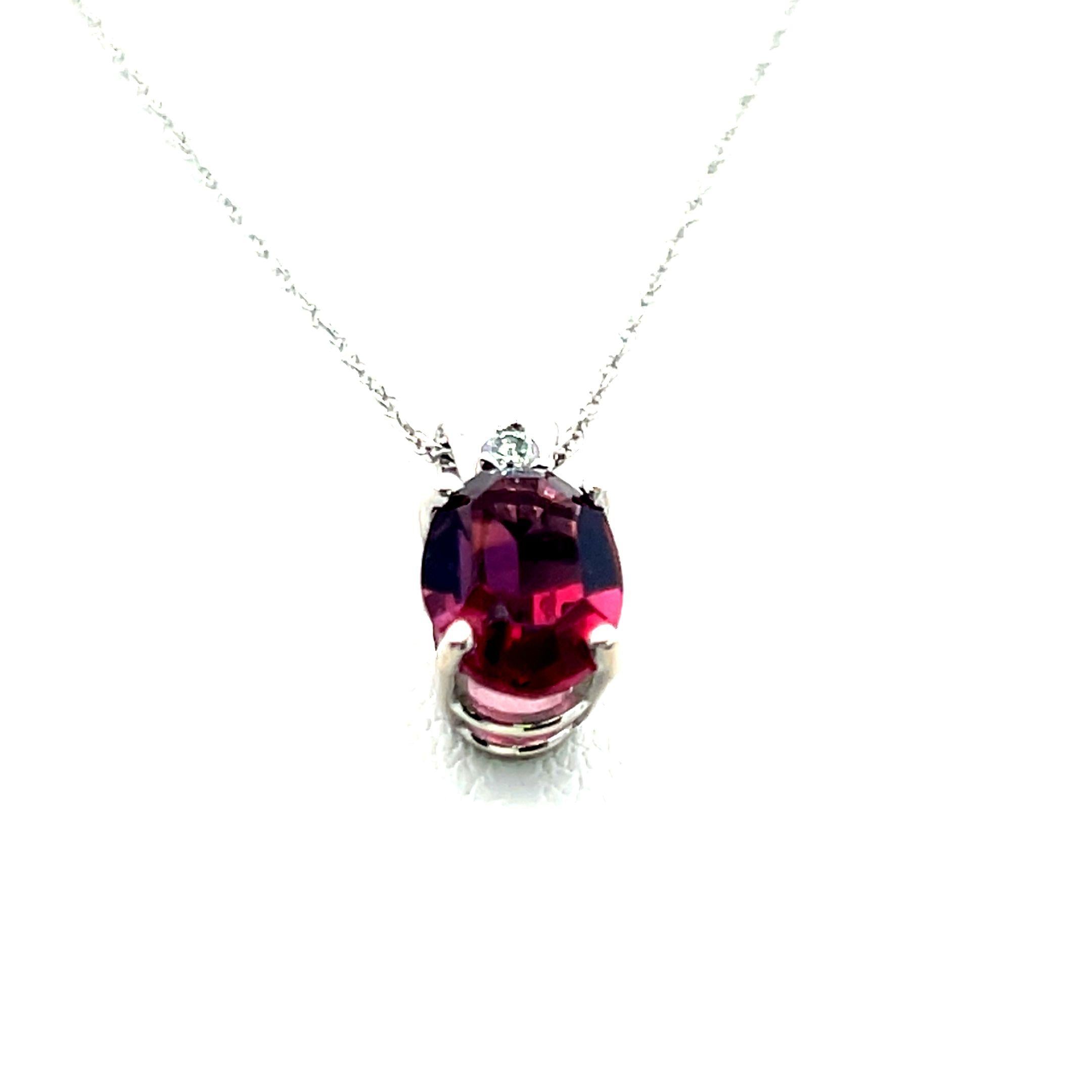 0.85 Carat Amethysts 0.03 Carat Round Diamond 14K White Gold Pendant Necklace