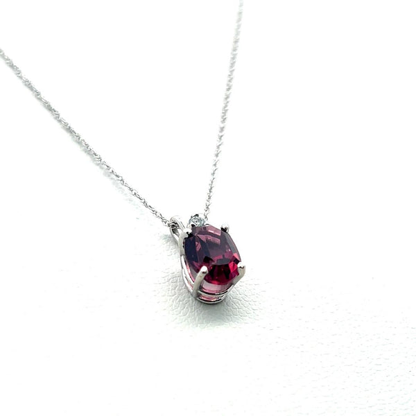 0.85 Carat Amethysts 0.03 Carat Round Diamond 14K White Gold Pendant Necklace