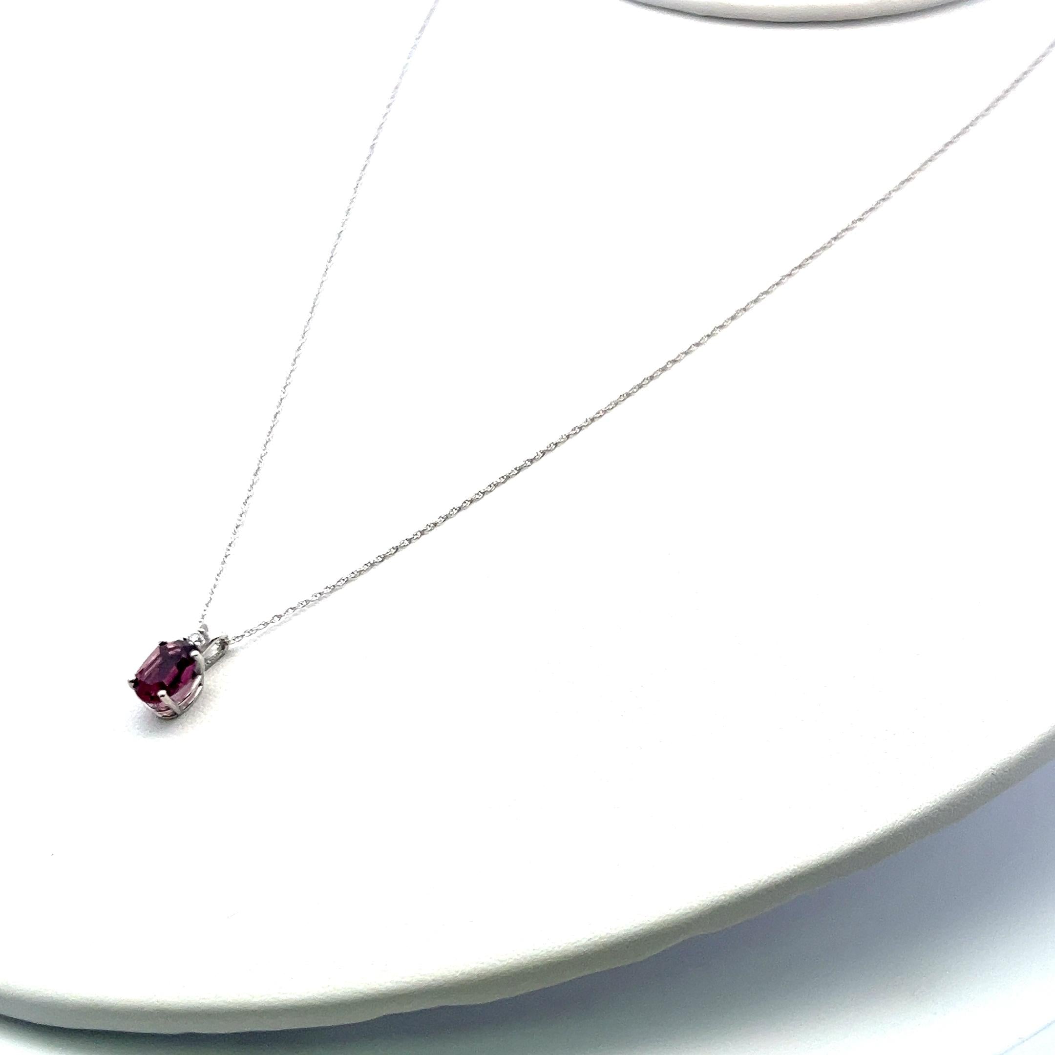 0.85 Carat Amethysts 0.03 Carat Round Diamond 14K White Gold Pendant Necklace