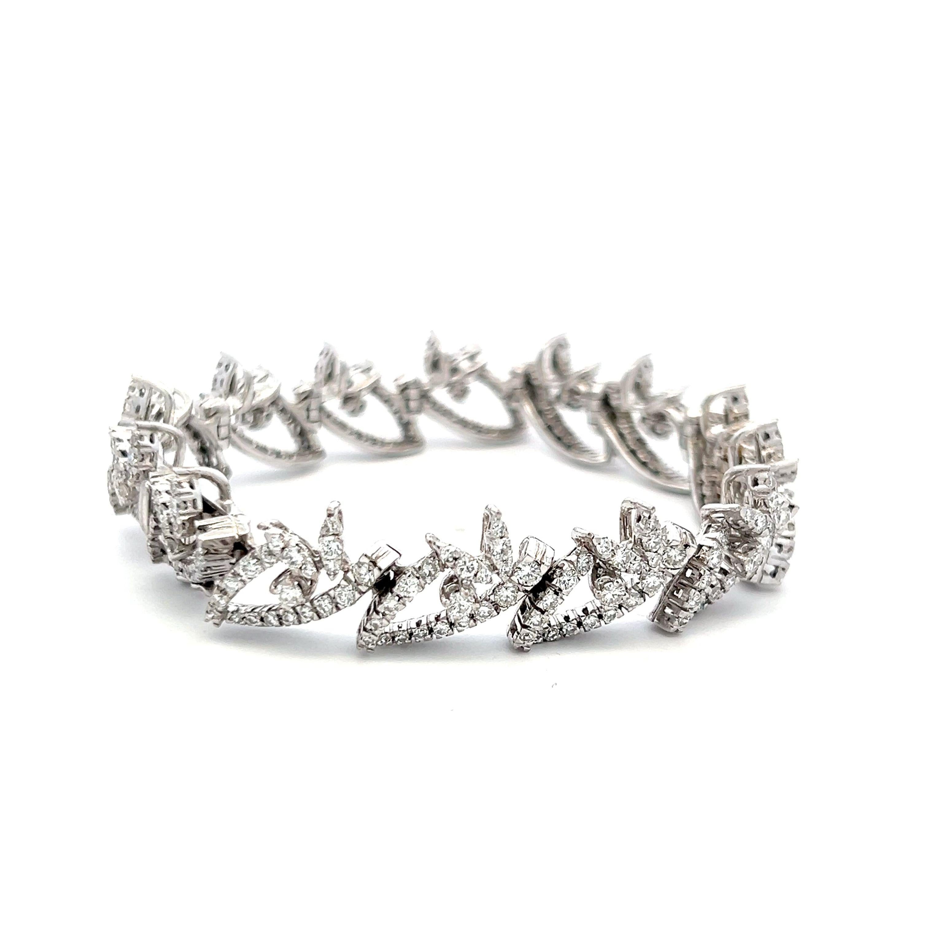 4.50 Carat Round Brilliant G VS2 Diamond 18 Karat White Gold Link Bracelet
