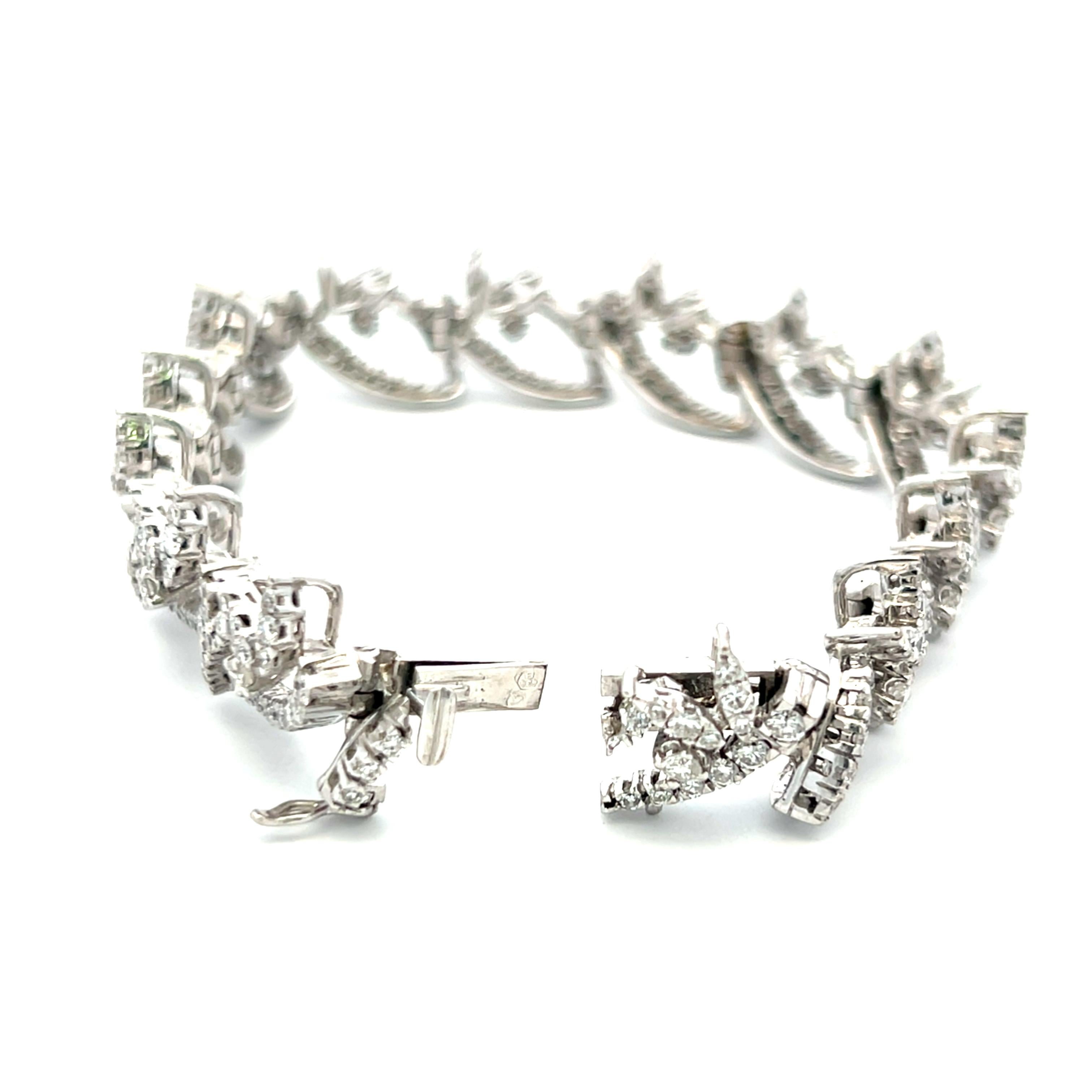 4.50 Carat Round Brilliant G VS2 Diamond 18 Karat White Gold Link Bracelet