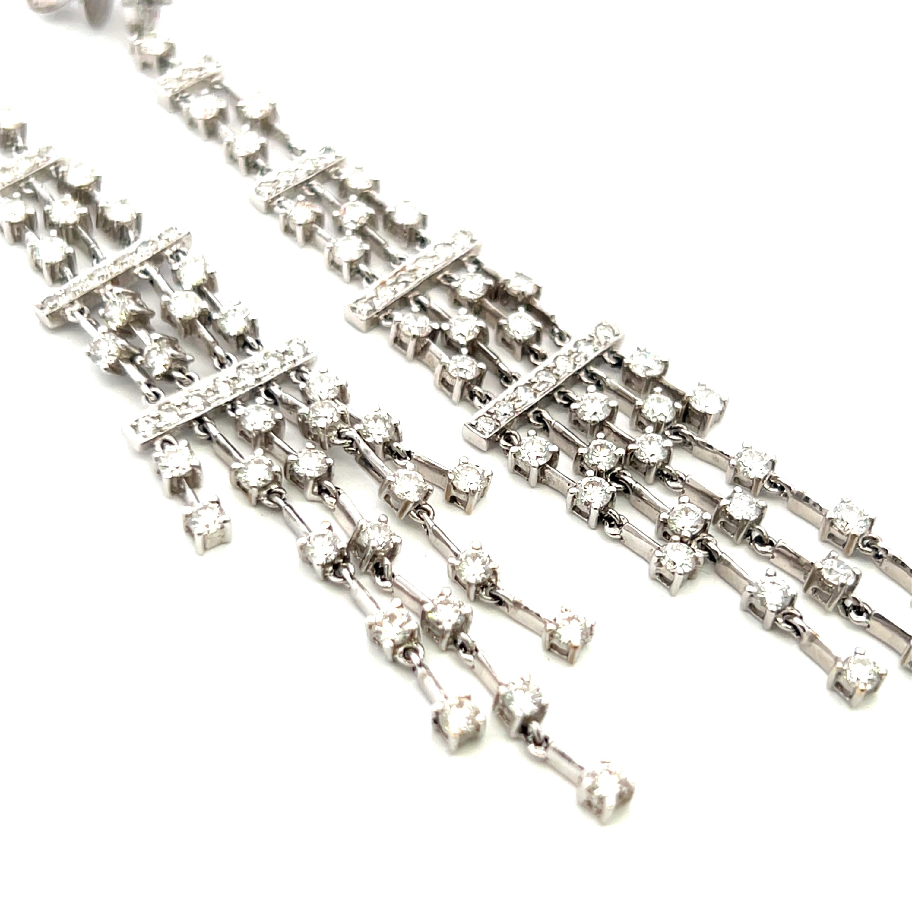 Vintage 18K White Gold Dangling Earrings with 6 Carat Round G VS1 Diamonds