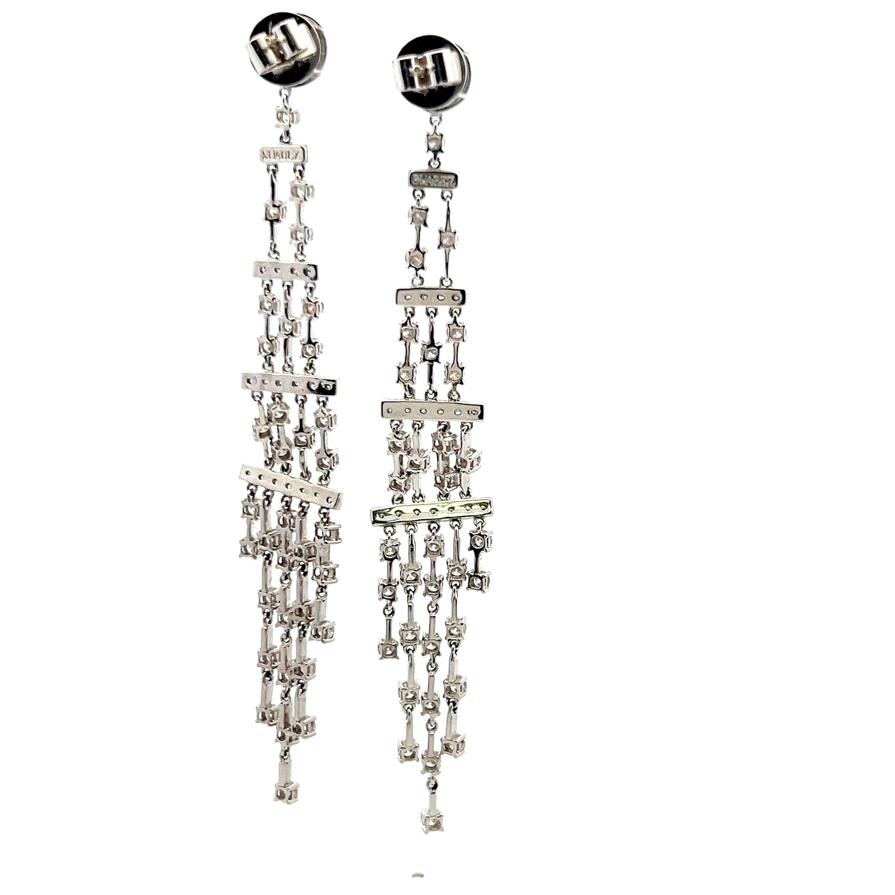 Vintage 18K White Gold Dangling Earrings with 6 Carat Round G VS1 Diamonds