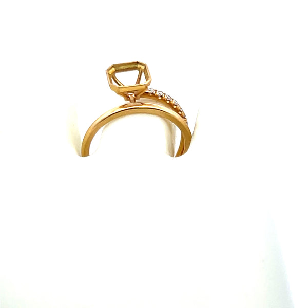 0.15 Carat Round Brilliant G SI1 Diamond 18 Karat Yellow Gold Semi Mount Ring