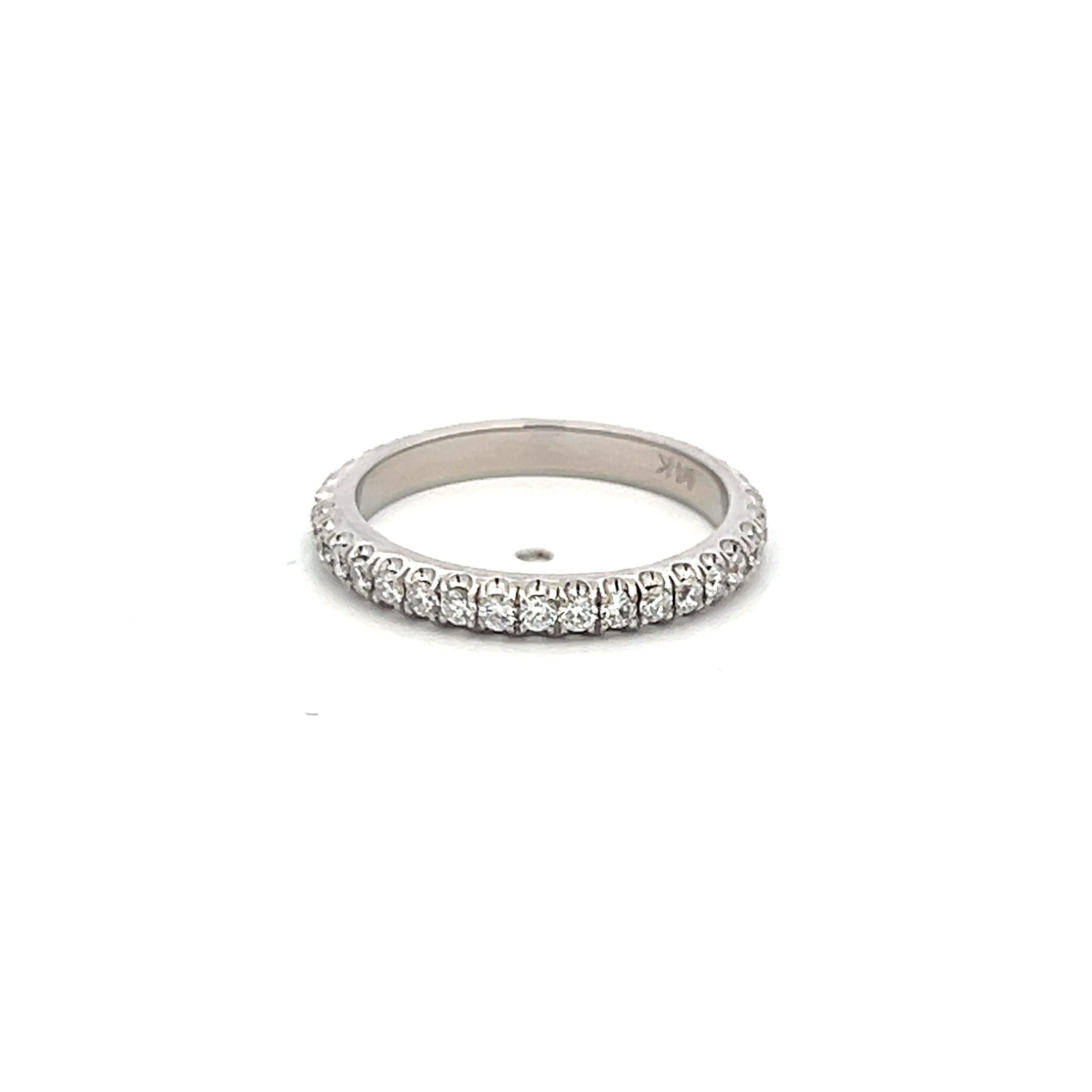 Vintage 14K White Gold Band Ring with 0.35 Carat Round G VS Diamonds Size 4.5