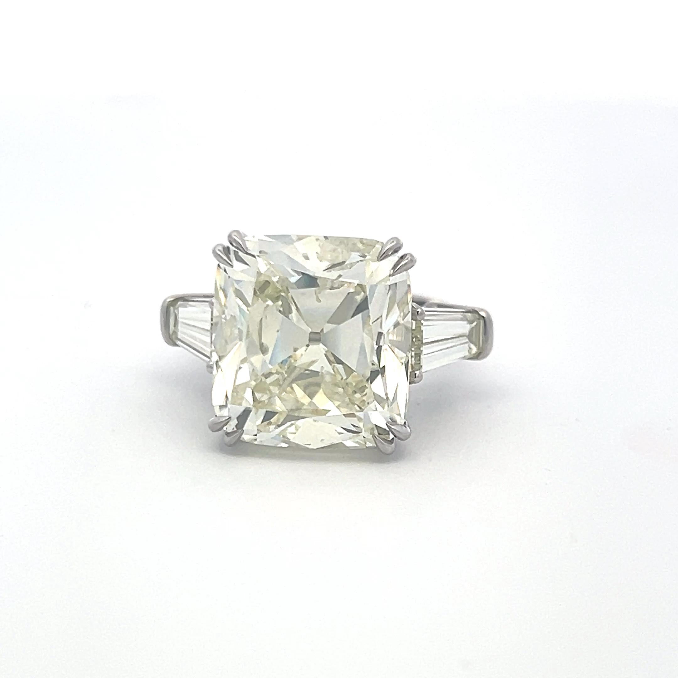 Platinum Engagement Ring with 22.41ct Cushion & Tapered Baguette Diamonds GIA