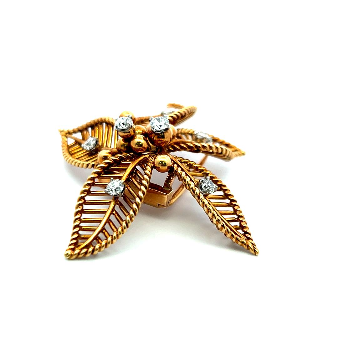 Cartier 0.85 Carat Round Brilliant G VS1 Diamond 18 Karat Yellow Gold Pin Brooch