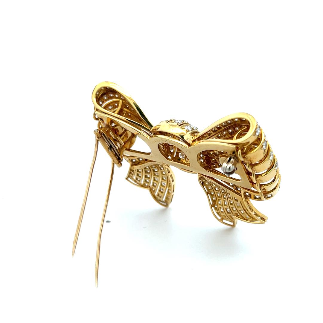 Van Cleef & Arpels 10.00 Carat Round Diamond 18K Yellow Gold Pin Brooch