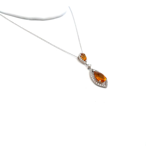 2.49 Carat Citrine 0.24 Carat Round Diamond 14 Karat W-Gold Pendant Necklace