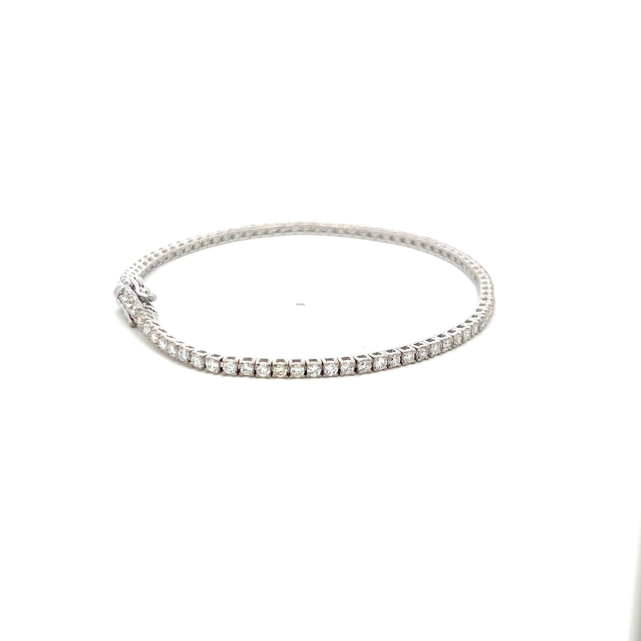 1.96 Carat Round Brilliant Diamond 14 Karat White Gold Tennis Bracelet