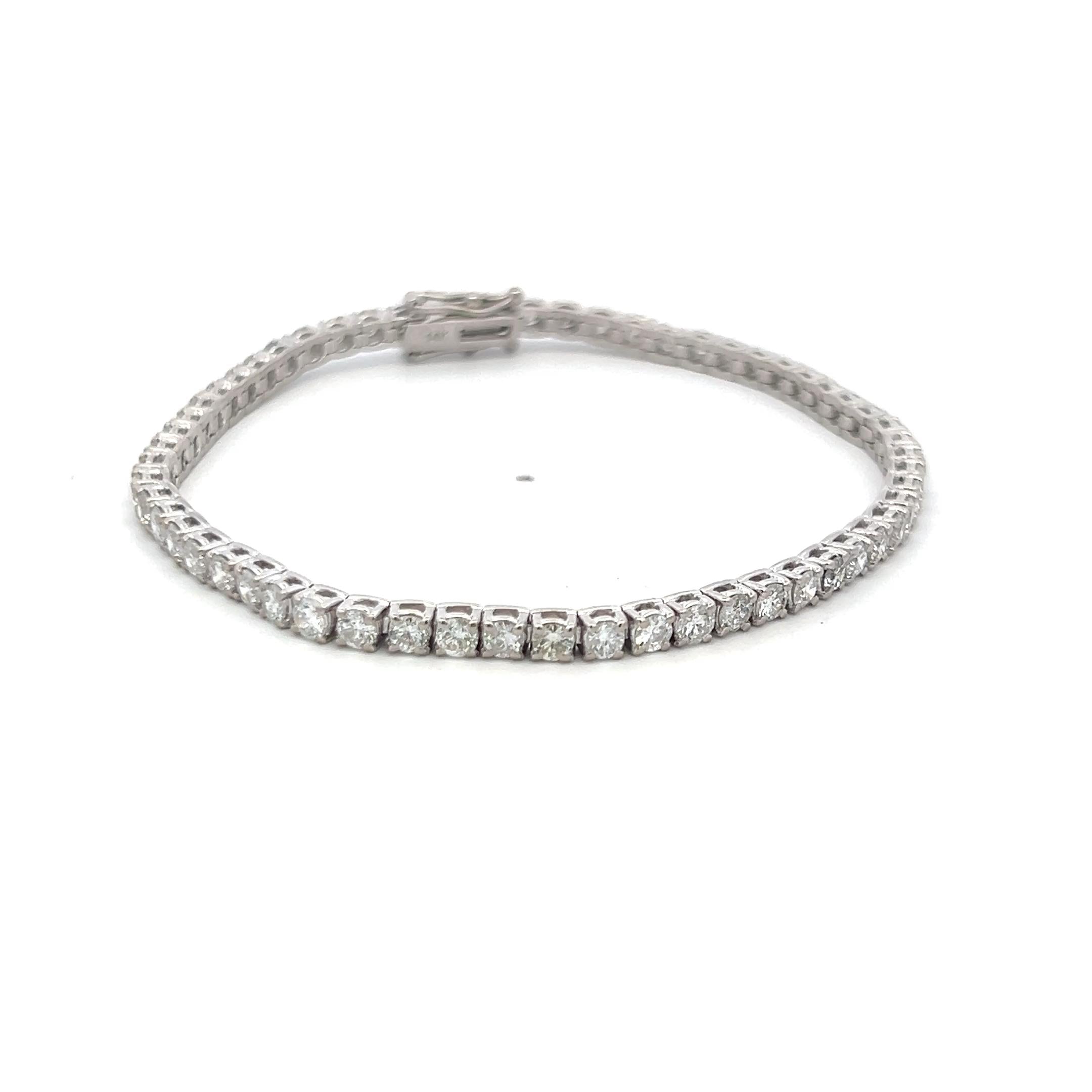 4.83 Carat Round Brilliant Diamond 14 Karat White Gold Tennis Bracelet