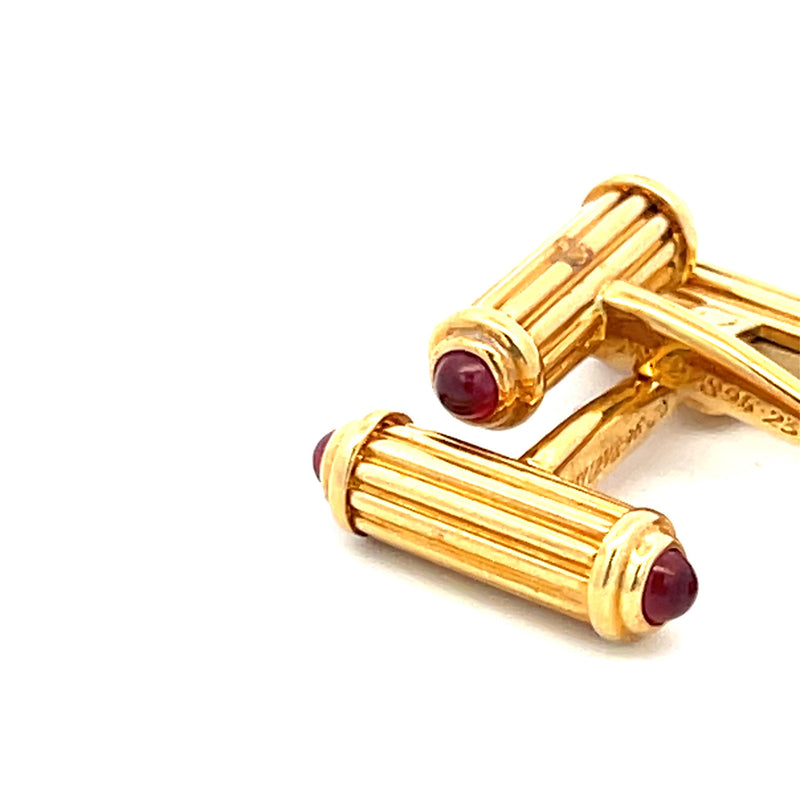 Van Cleef & Arpels 0.80 Carat Ruby Sapphire 18K Yellow Gold Whale Back Cufflinks