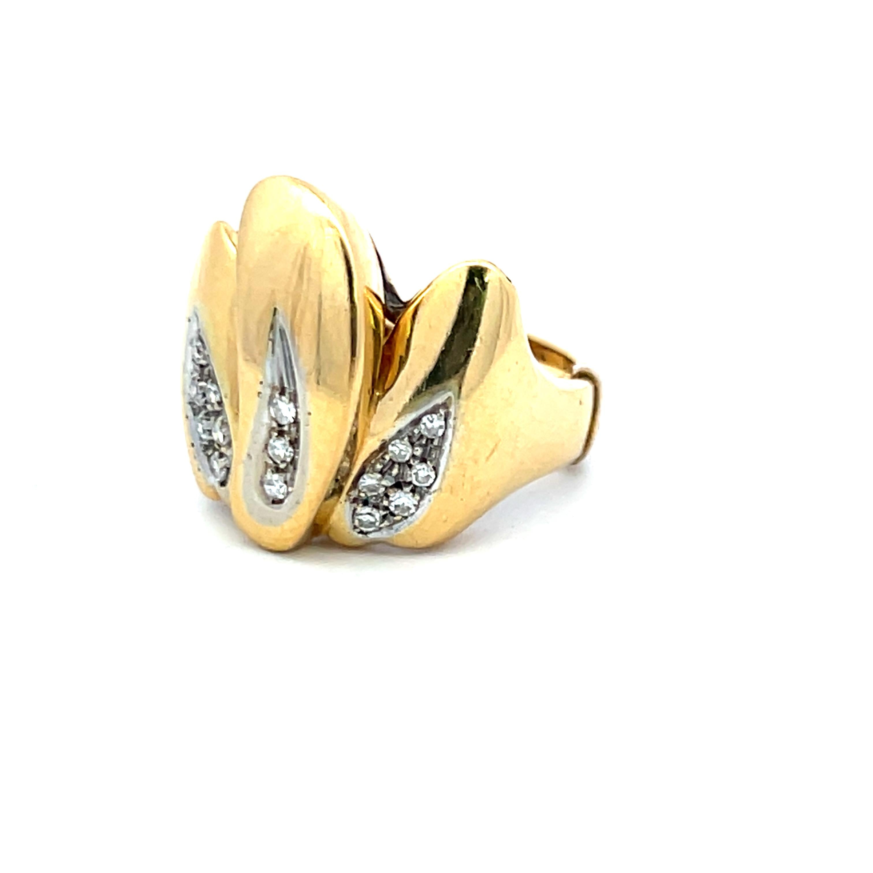 Estate 18K Yellow Gold Cocktail Ring with 0.15 Carat Round I SI1 Diamonds
