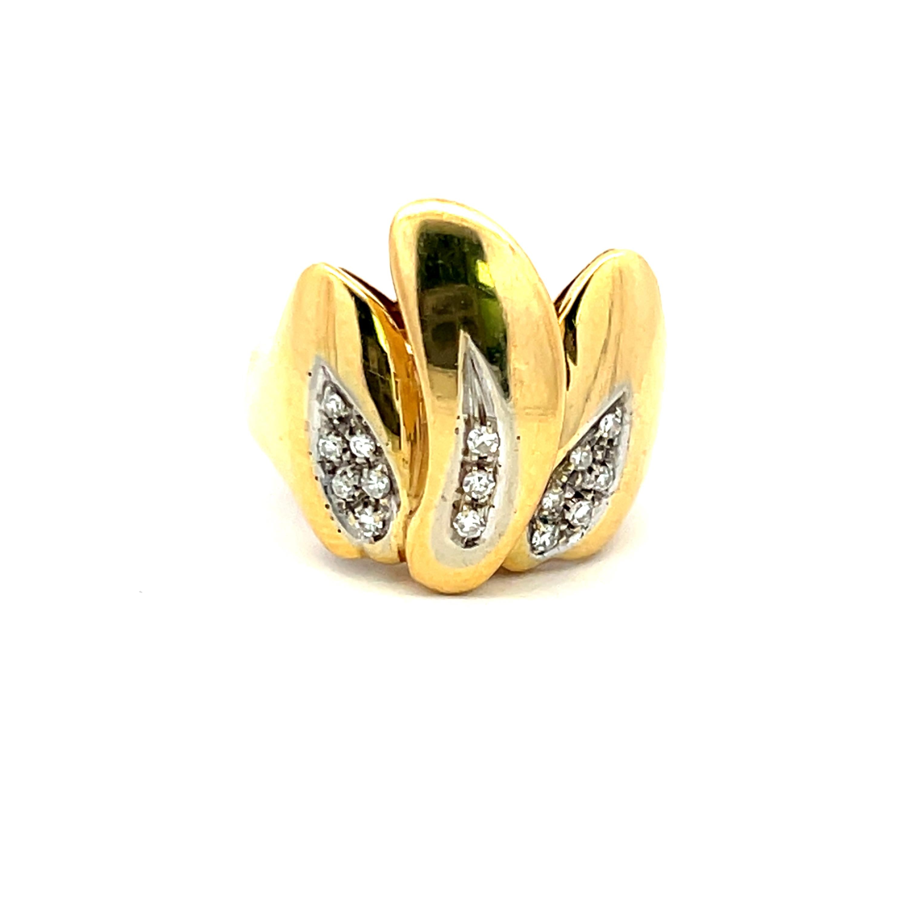 Estate 18K Yellow Gold Cocktail Ring with 0.15 Carat Round I SI1 Diamonds