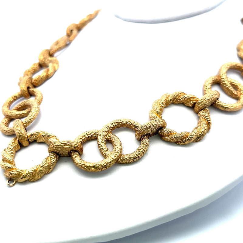 Vintage 171.30 Grams Textured 18 Karat Yellow Gold Link Necklace