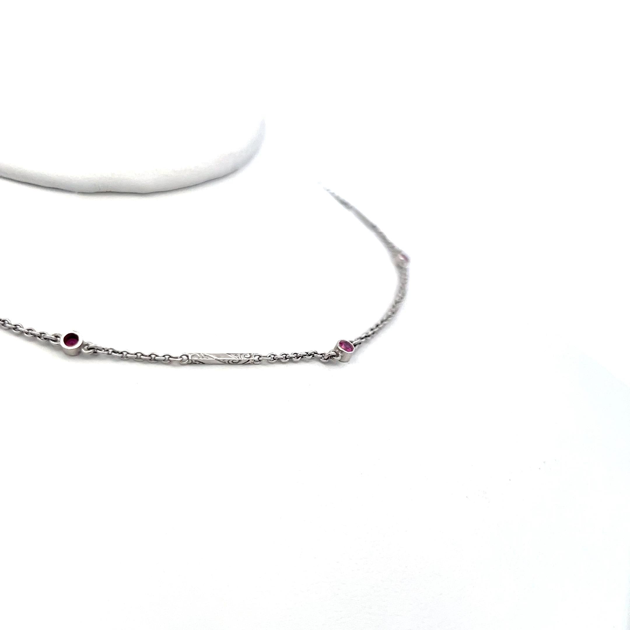 0.25 Carat Round Brilliant Sapphire 14 Karat White Gold Link Necklace