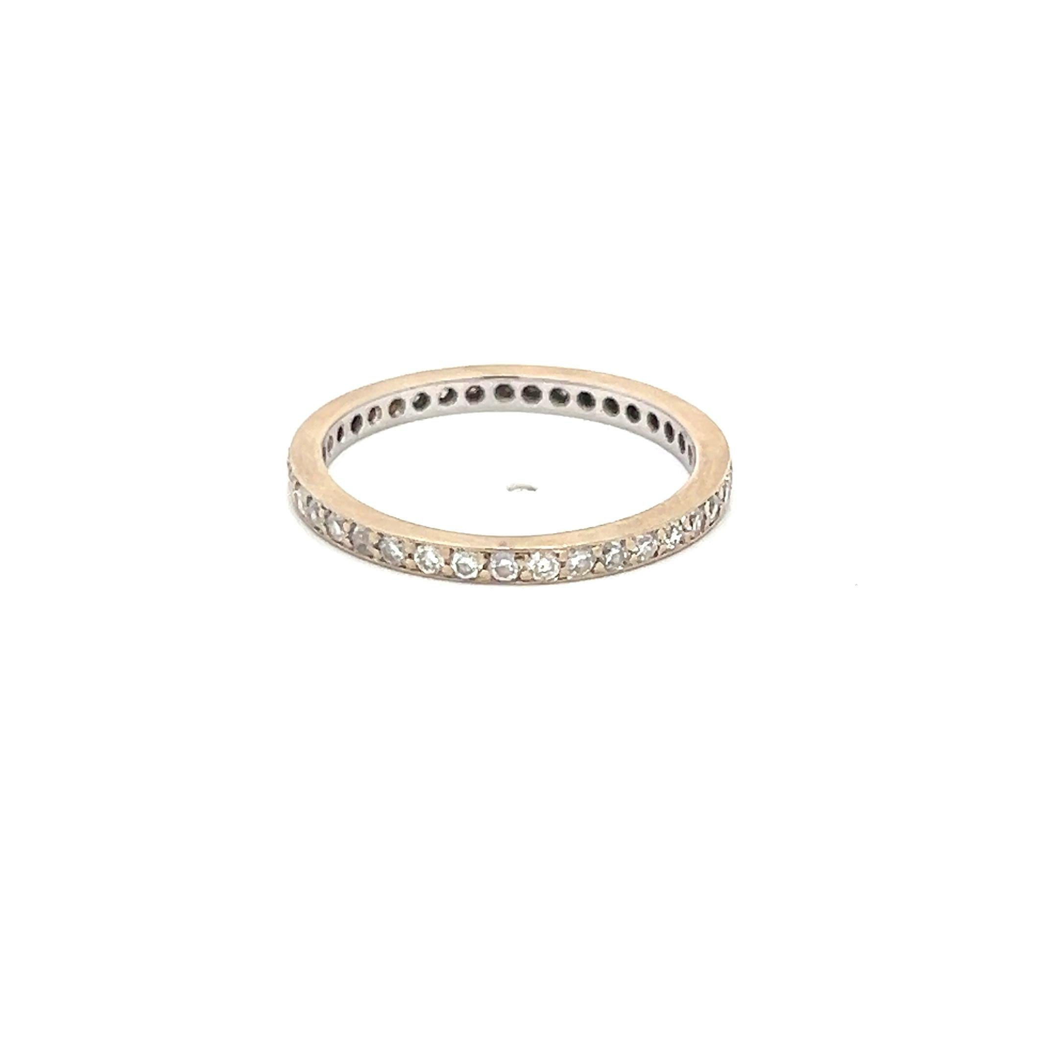 Vintage 14K White Gold Band Ring with 0.44 Carat Round H-SI Diamond Size 7