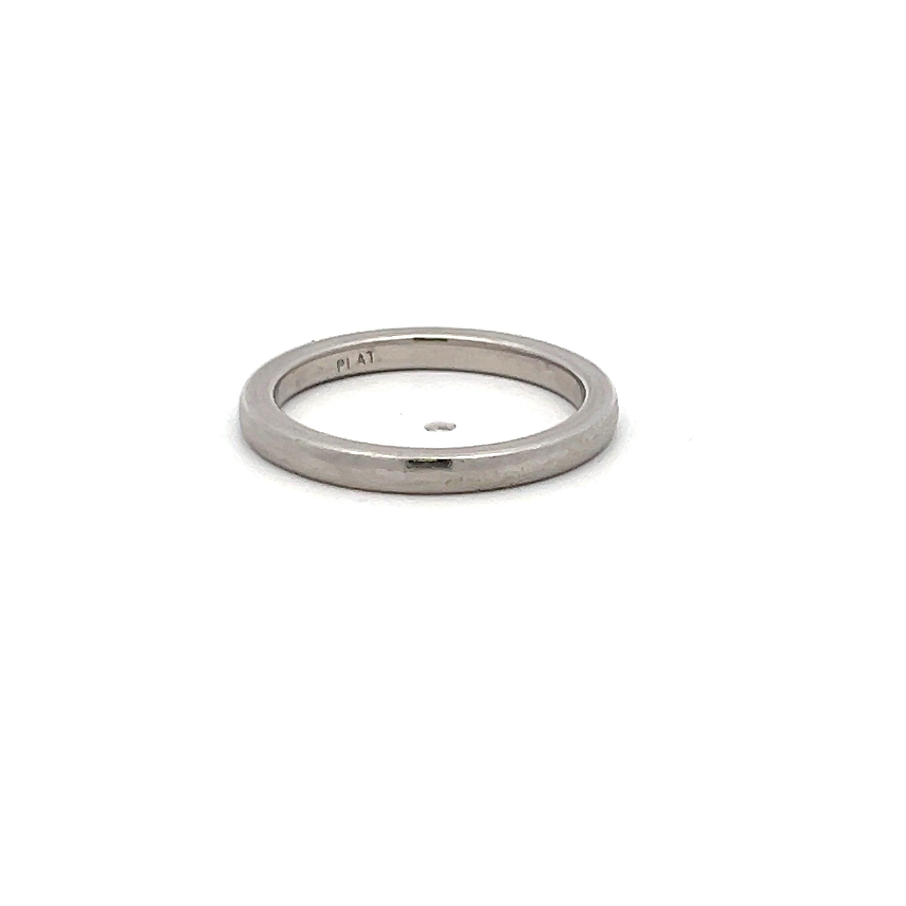 Vintage Platinum Wedding Band Ring 3.5 Grams Size 4.5