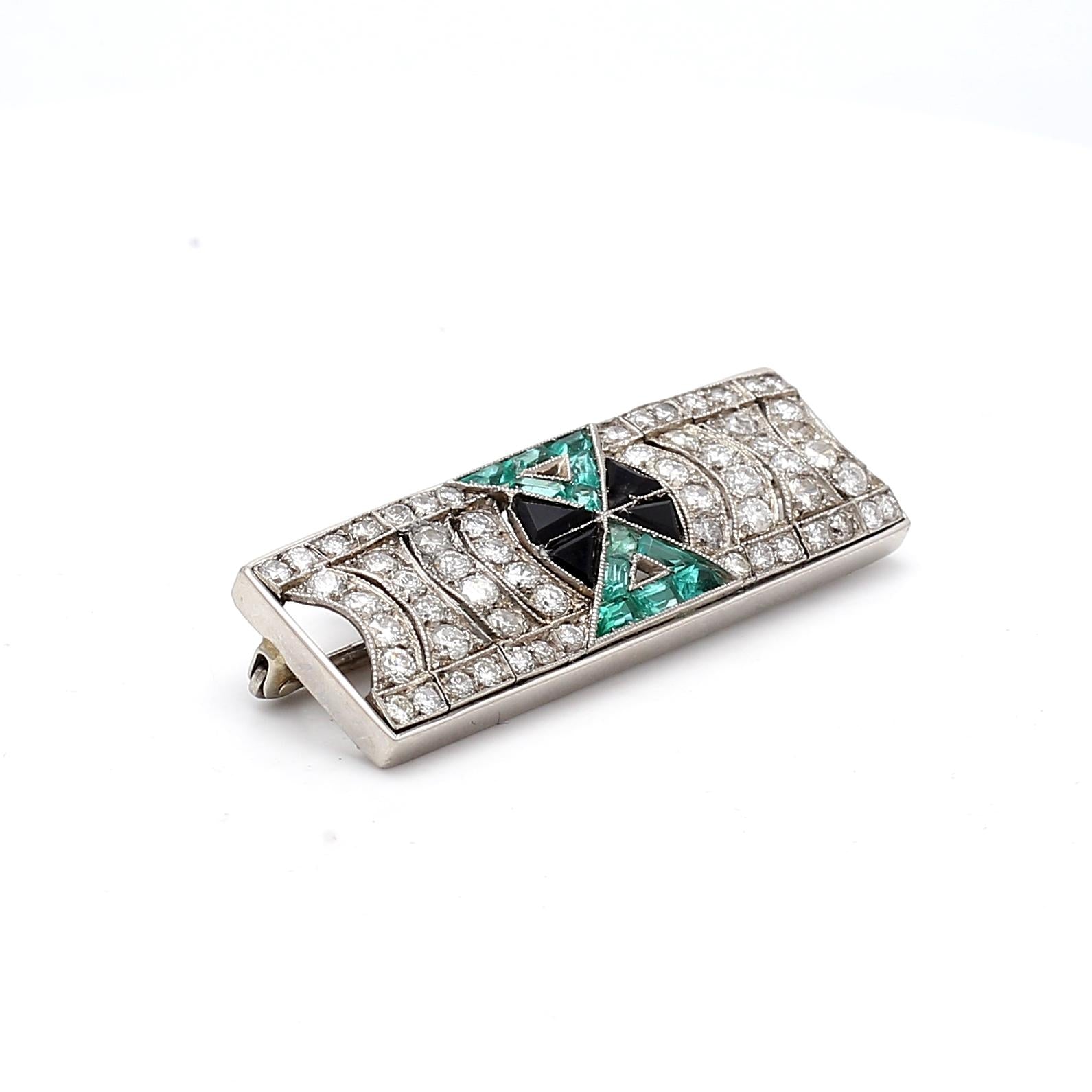 14K White Gold Pin Brooch with 1.42 Carat Round I-SI1 Diamond 0.36 Carat Emerald