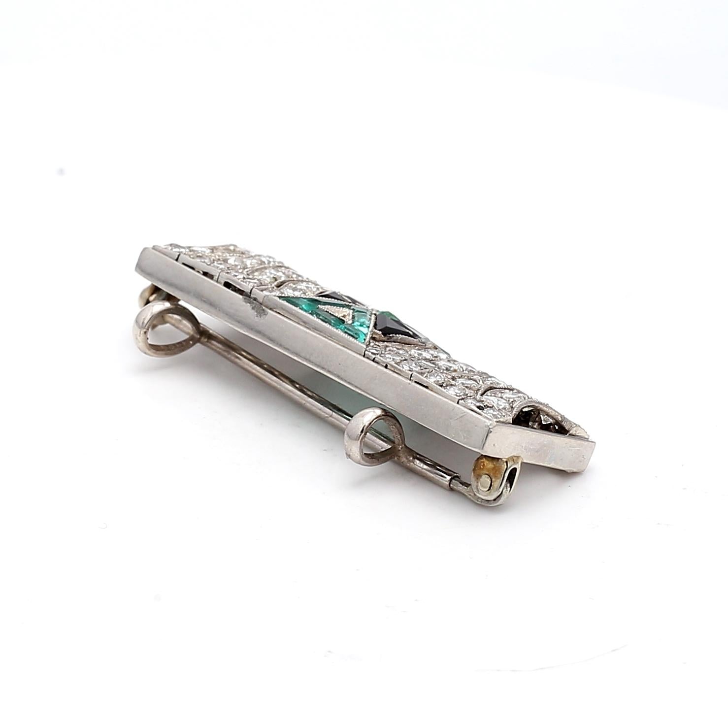 14K White Gold Pin Brooch with 1.42 Carat Round I-SI1 Diamond 0.36 Carat Emerald