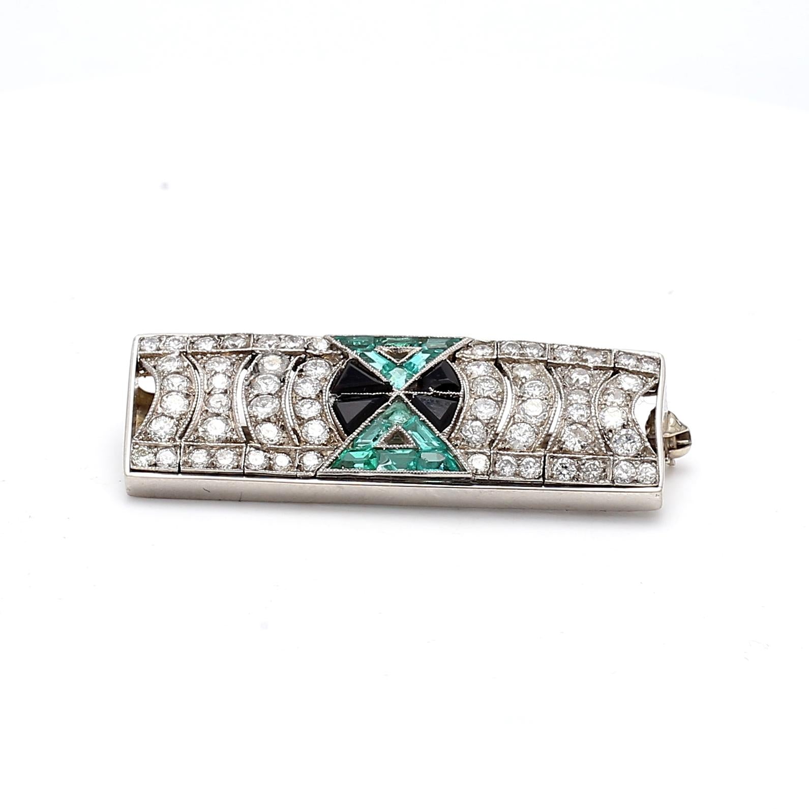 14K White Gold Pin Brooch with 1.42 Carat Round I-SI1 Diamond 0.36 Carat Emerald