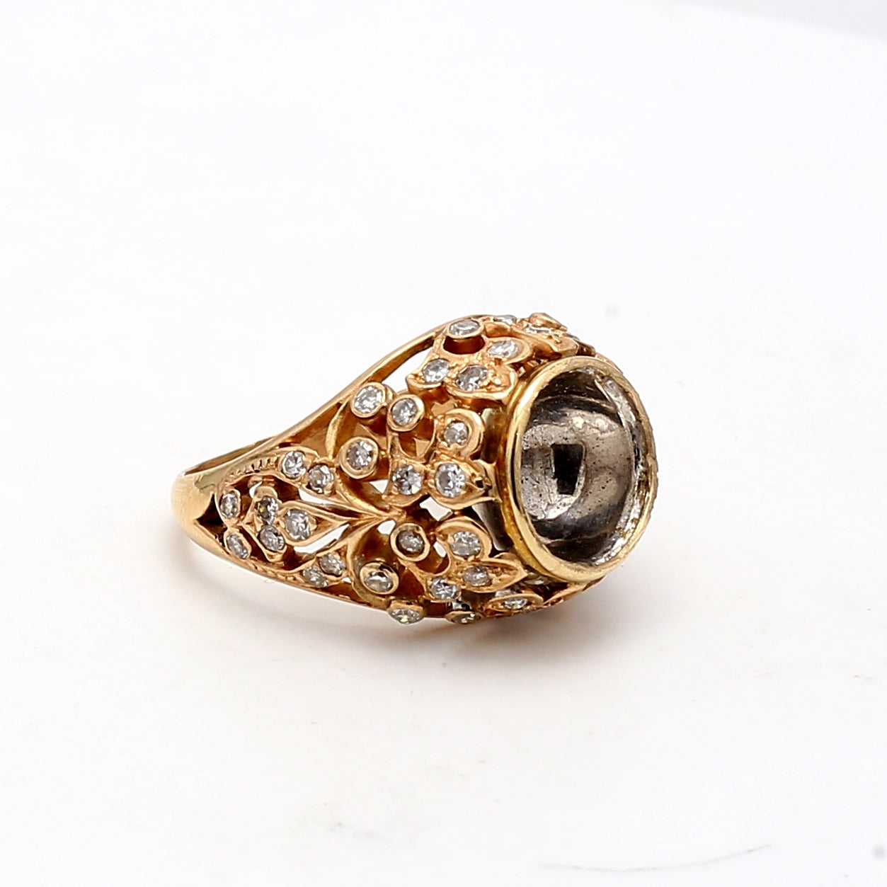 0.80 Carat Round Brilliant I SI1 Diamond 18 Karat Two Tone Gold Semi Mount Ring