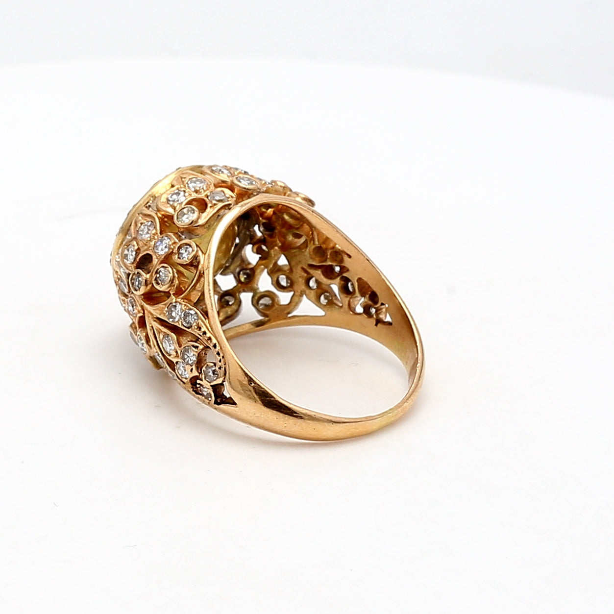 0.80 Carat Round Brilliant I SI1 Diamond 18 Karat Two Tone Gold Semi Mount Ring