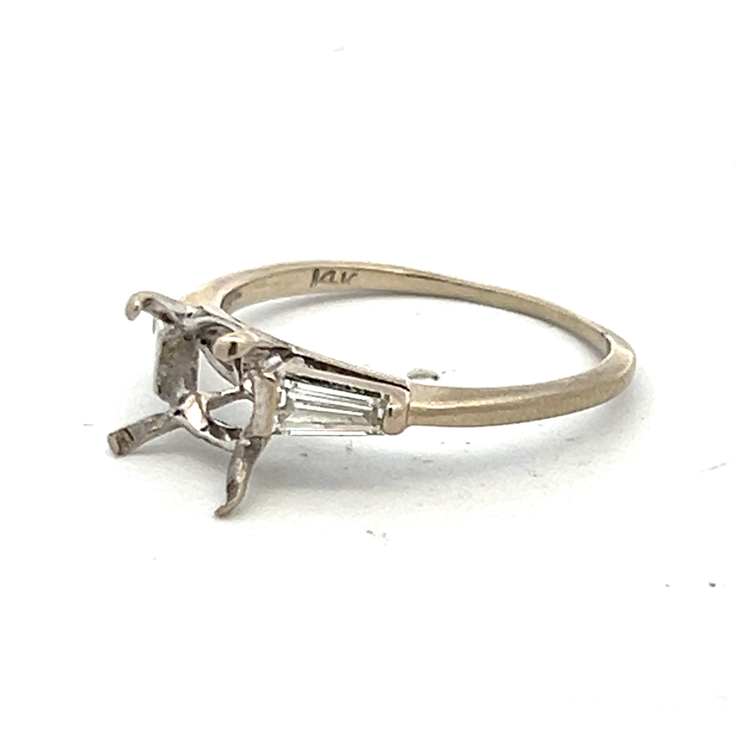 0.36 Carat Tapered Baguette Shape H SI1 Diamond 14 Karat White Gold Semi Mount Ring
