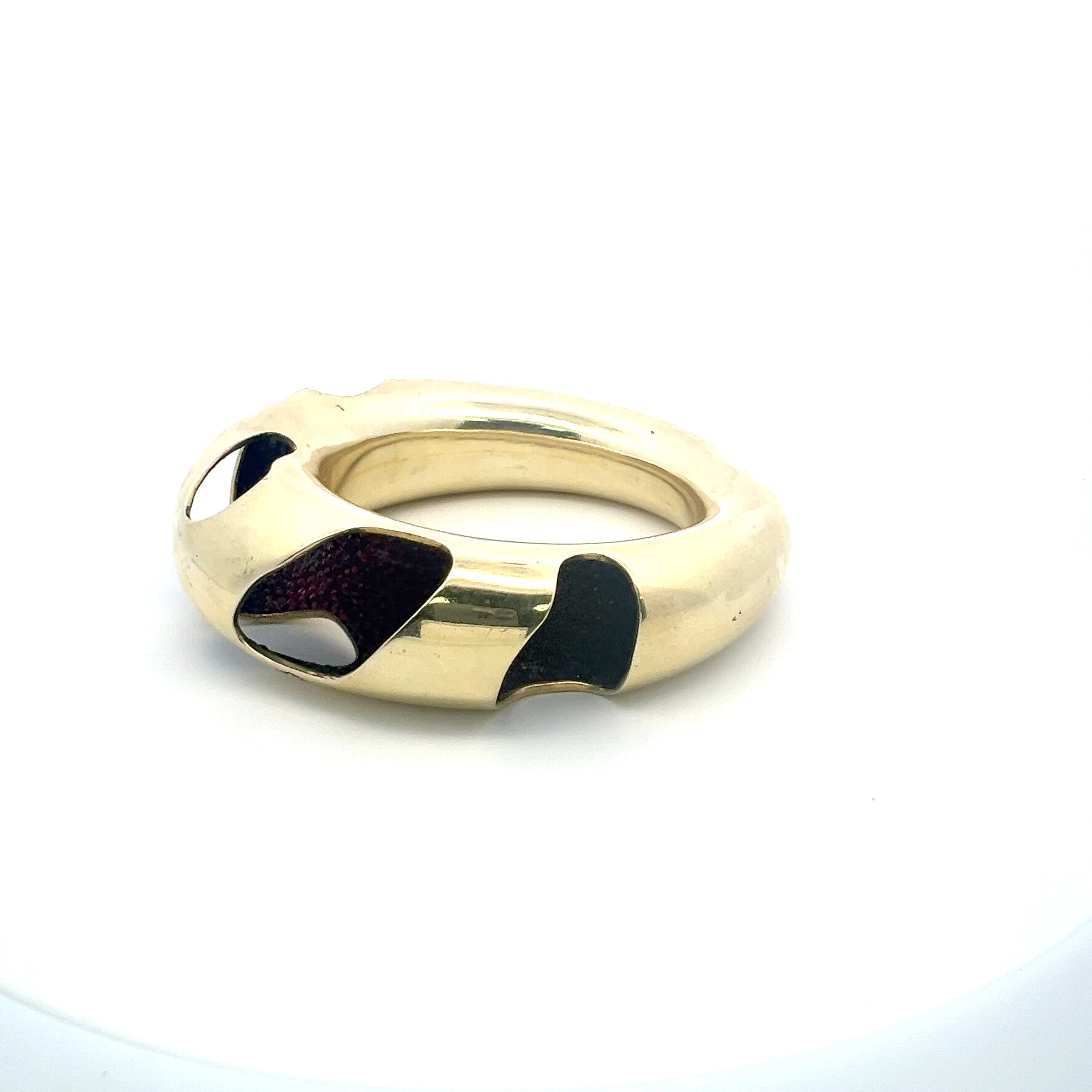 Vintage 106.70 Grams 18 Karat Yellow Gold Bangle Bracelet