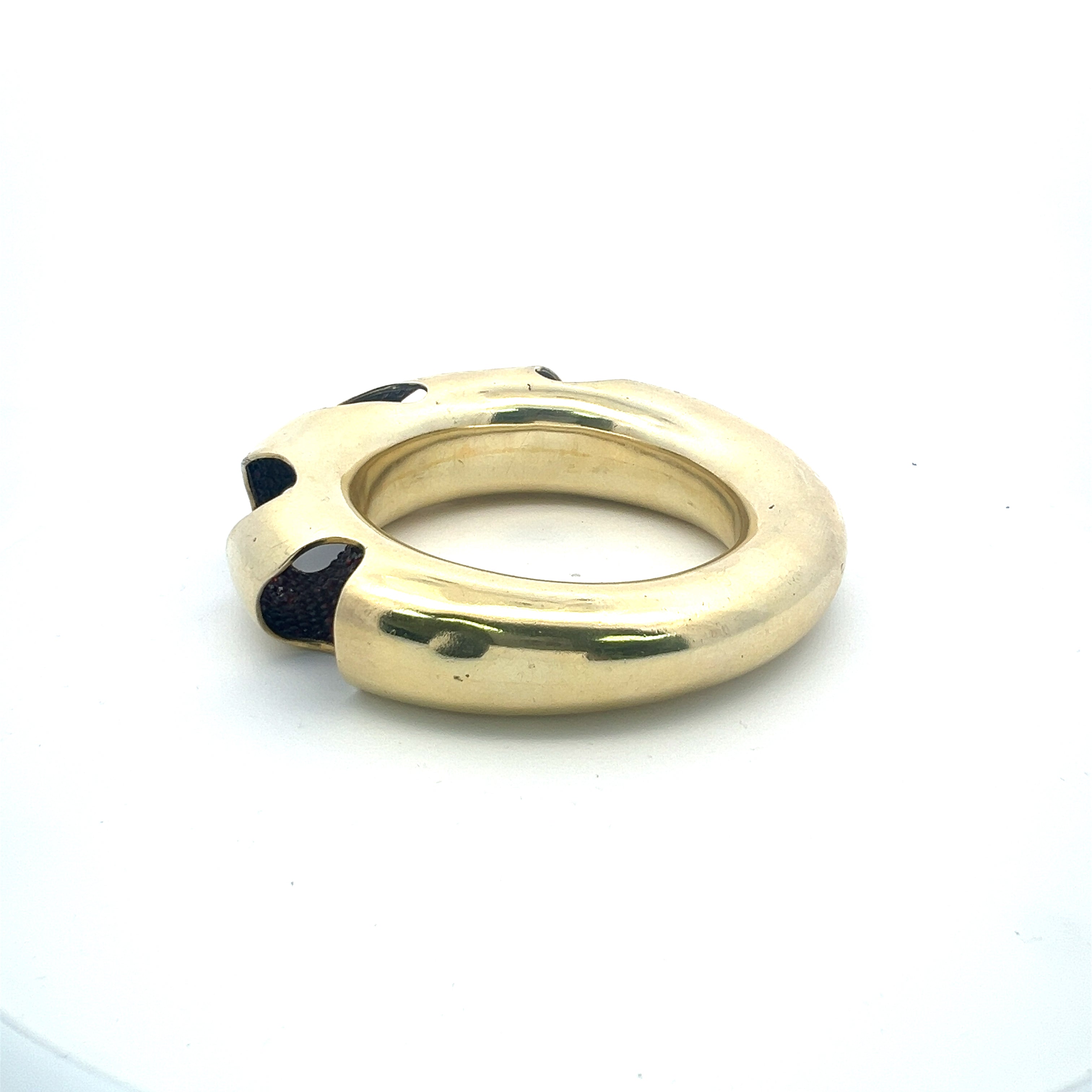 Vintage 106.70 Grams 18 Karat Yellow Gold Bangle Bracelet