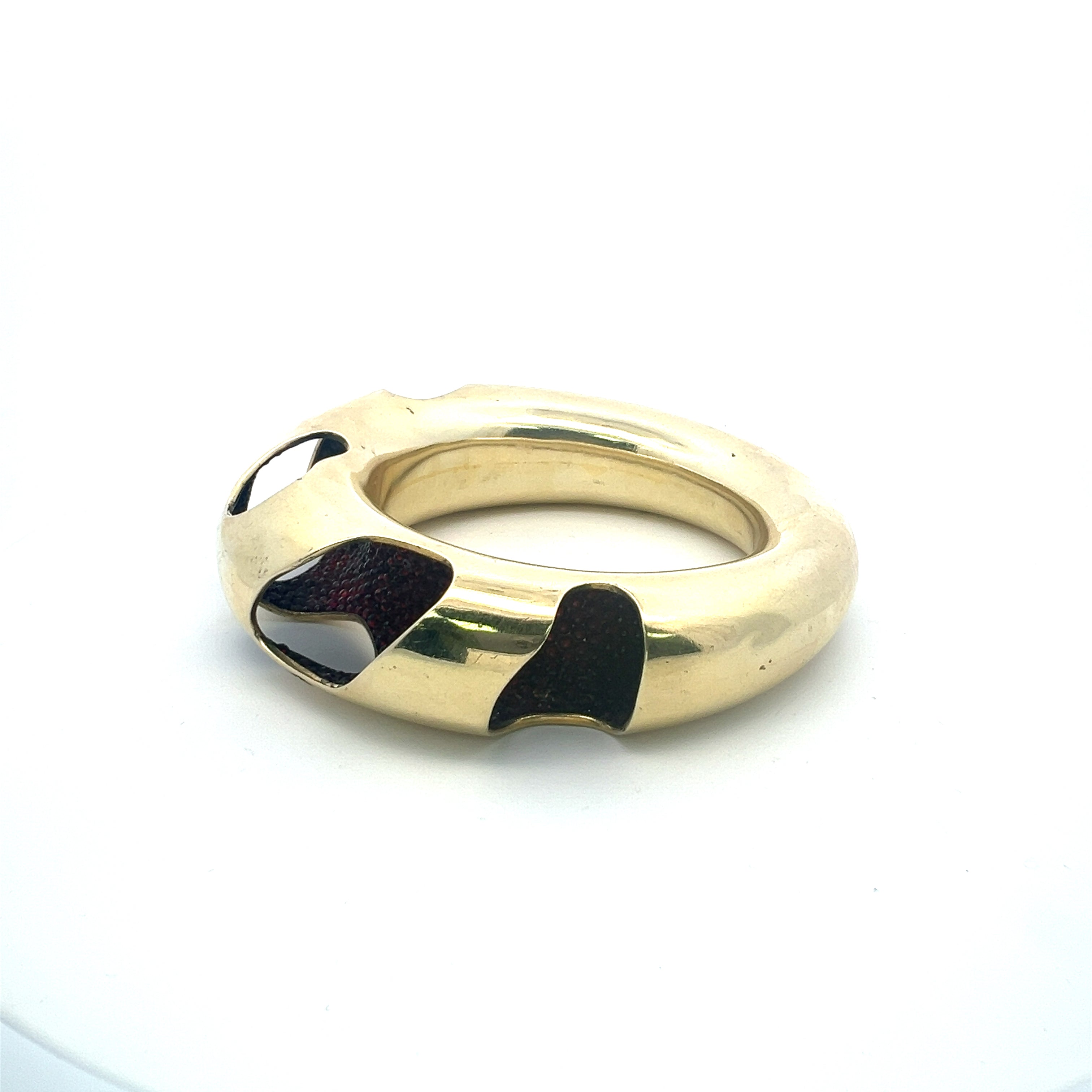 Vintage 106.70 Grams 18 Karat Yellow Gold Bangle Bracelet
