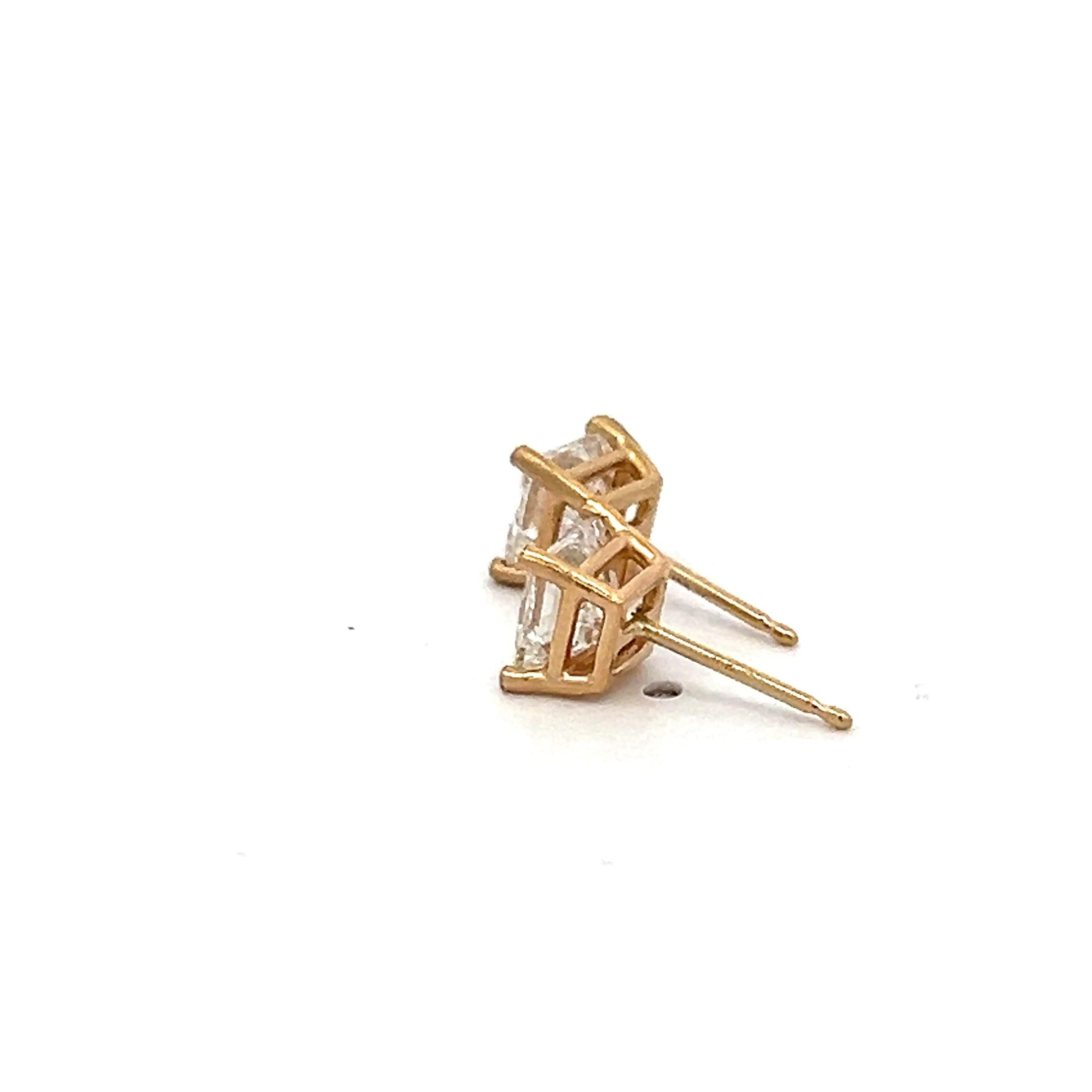 1.86 Carat Princess Cut H-G SI2 Diamond 14 Karat Yellow Gold Stud Earrings