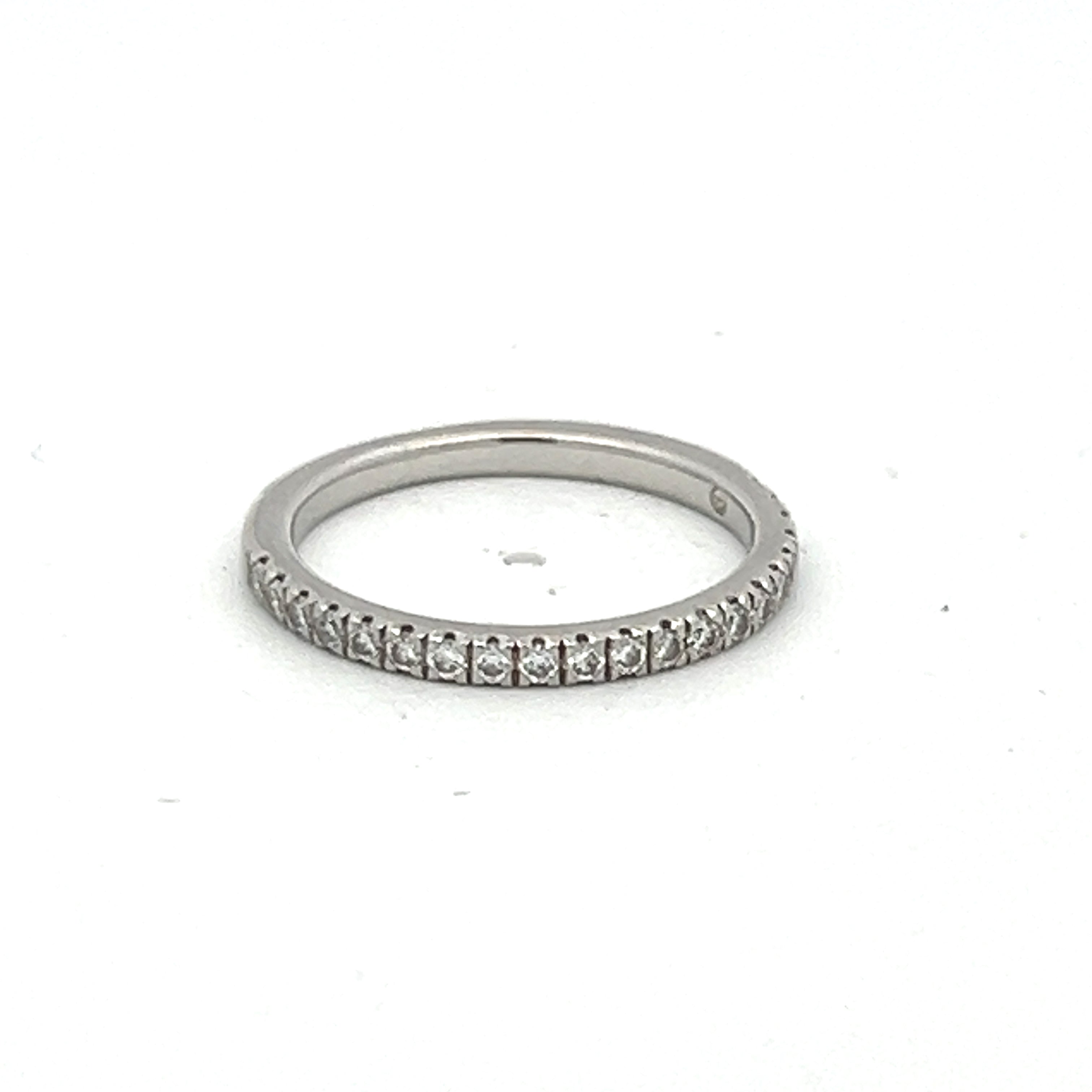 0.30 Carat Round Brilliant G SI1 Diamond Platinum Band Ring
