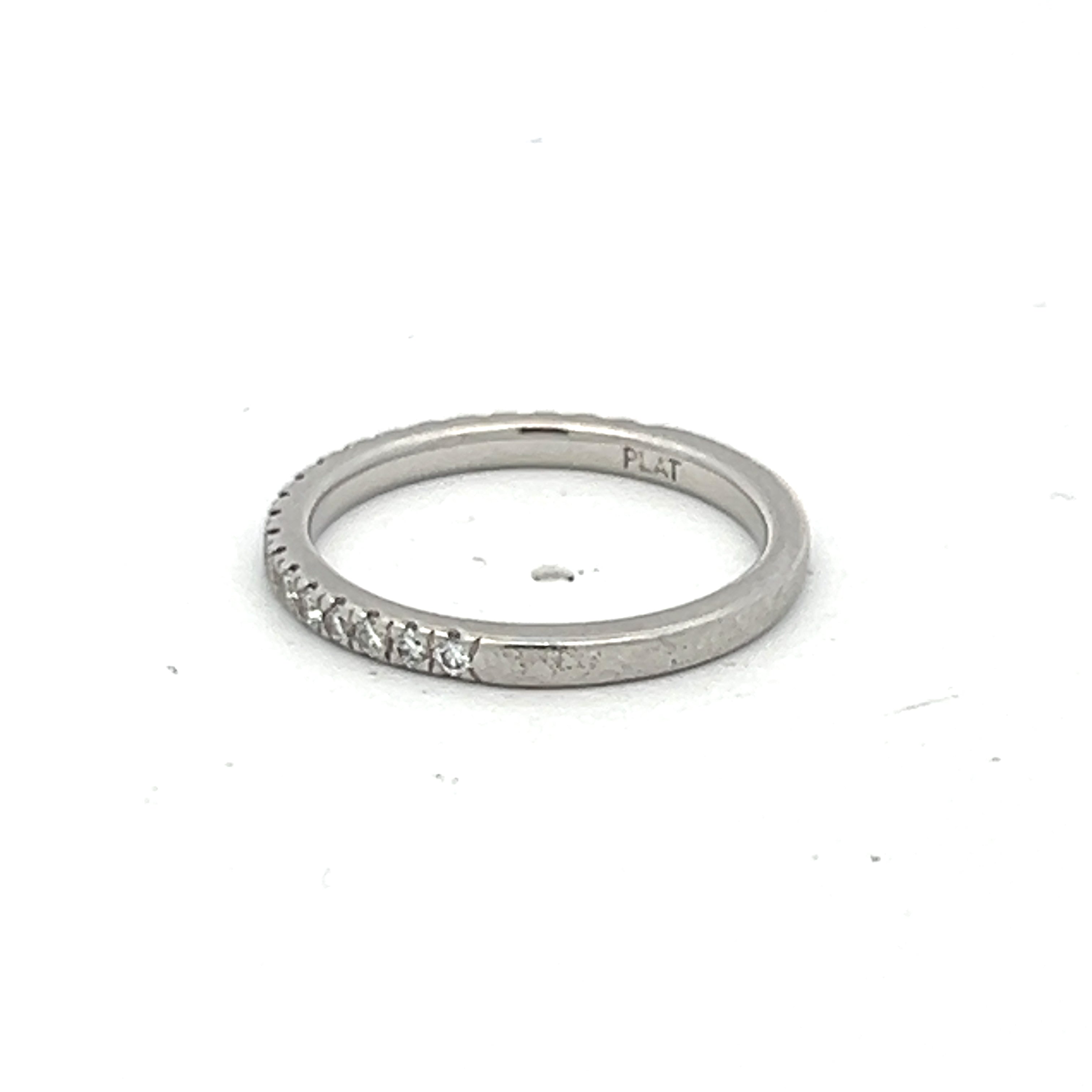 0.30 Carat Round Brilliant G SI1 Diamond Platinum Band Ring