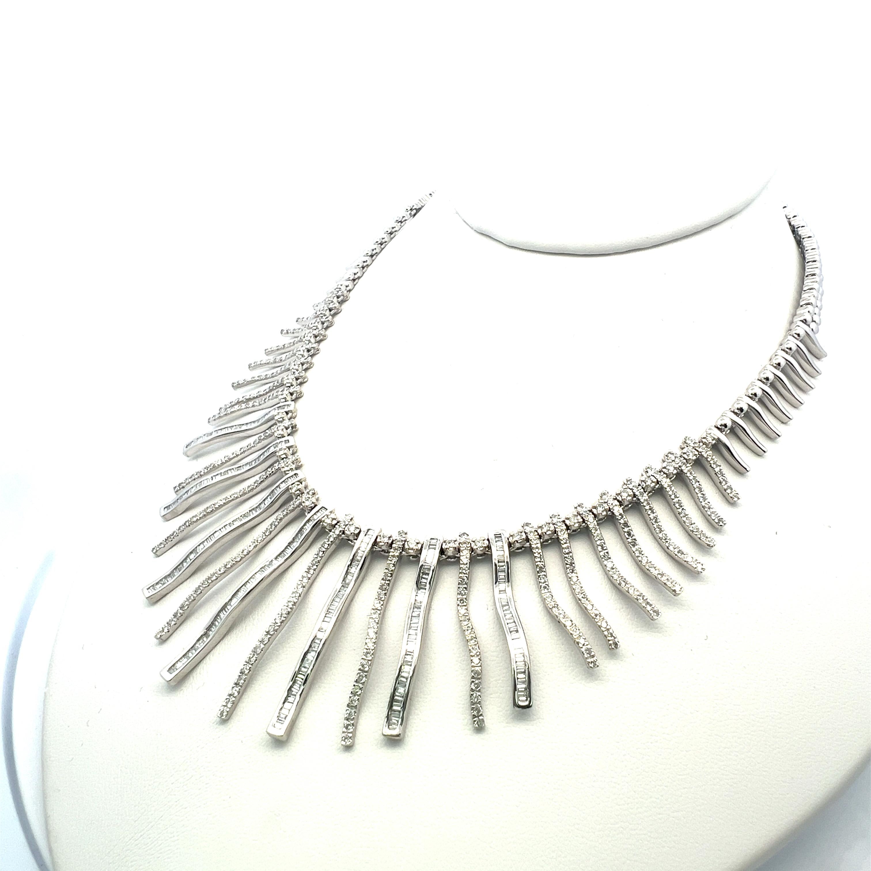 Vintage 18K White Gold Collar Necklace with 5.5 Carat Round I-SI Diamonds