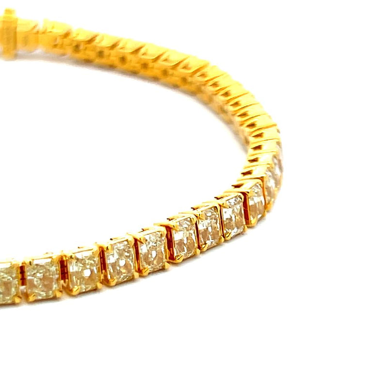 16.17 Carat Radiant Cut Fancy Yellow Diamond 18K Yellow Gold Tennis Bracelet