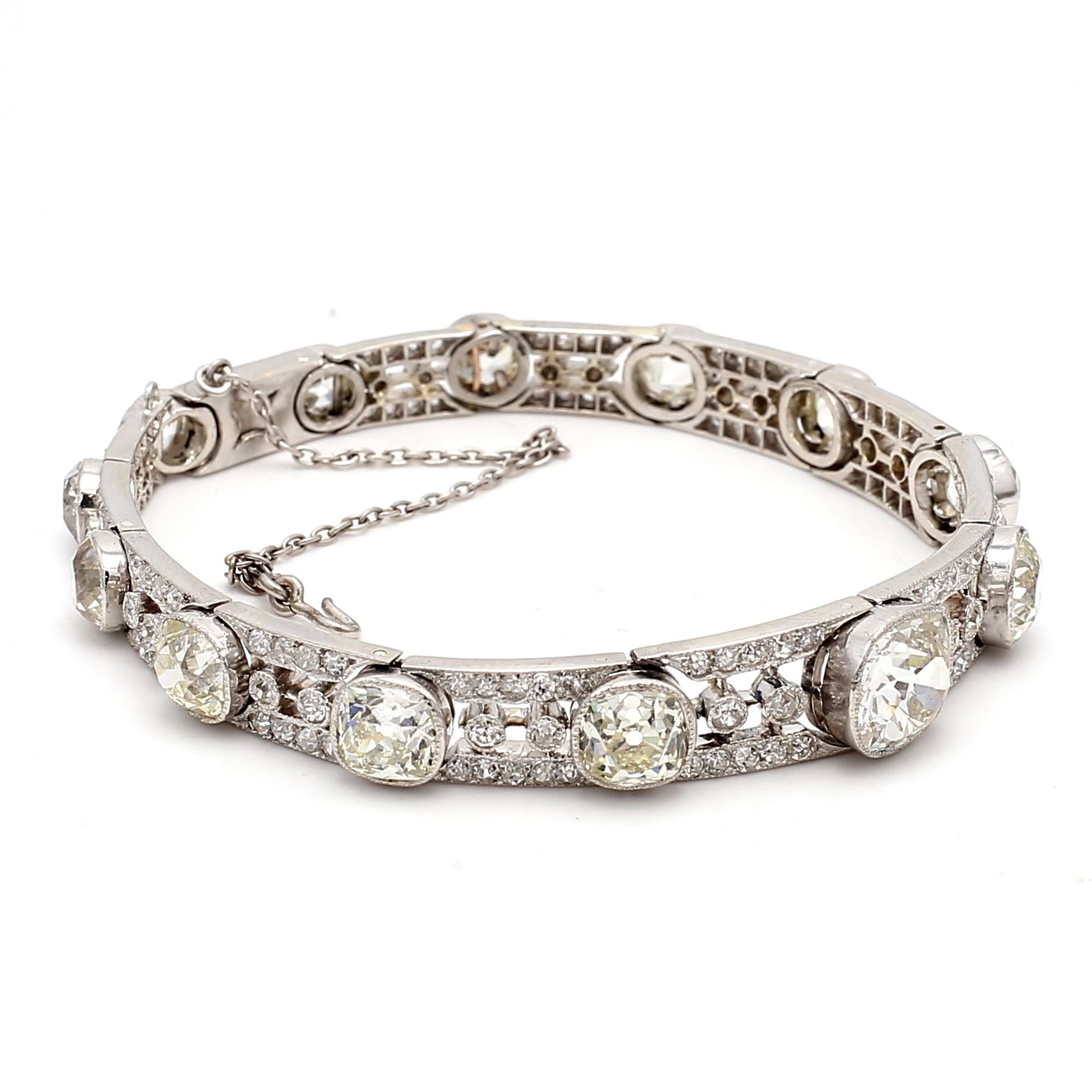 12.51ct Old Miner & Old European Cut Diamond Platinum Art Deco Bracelet