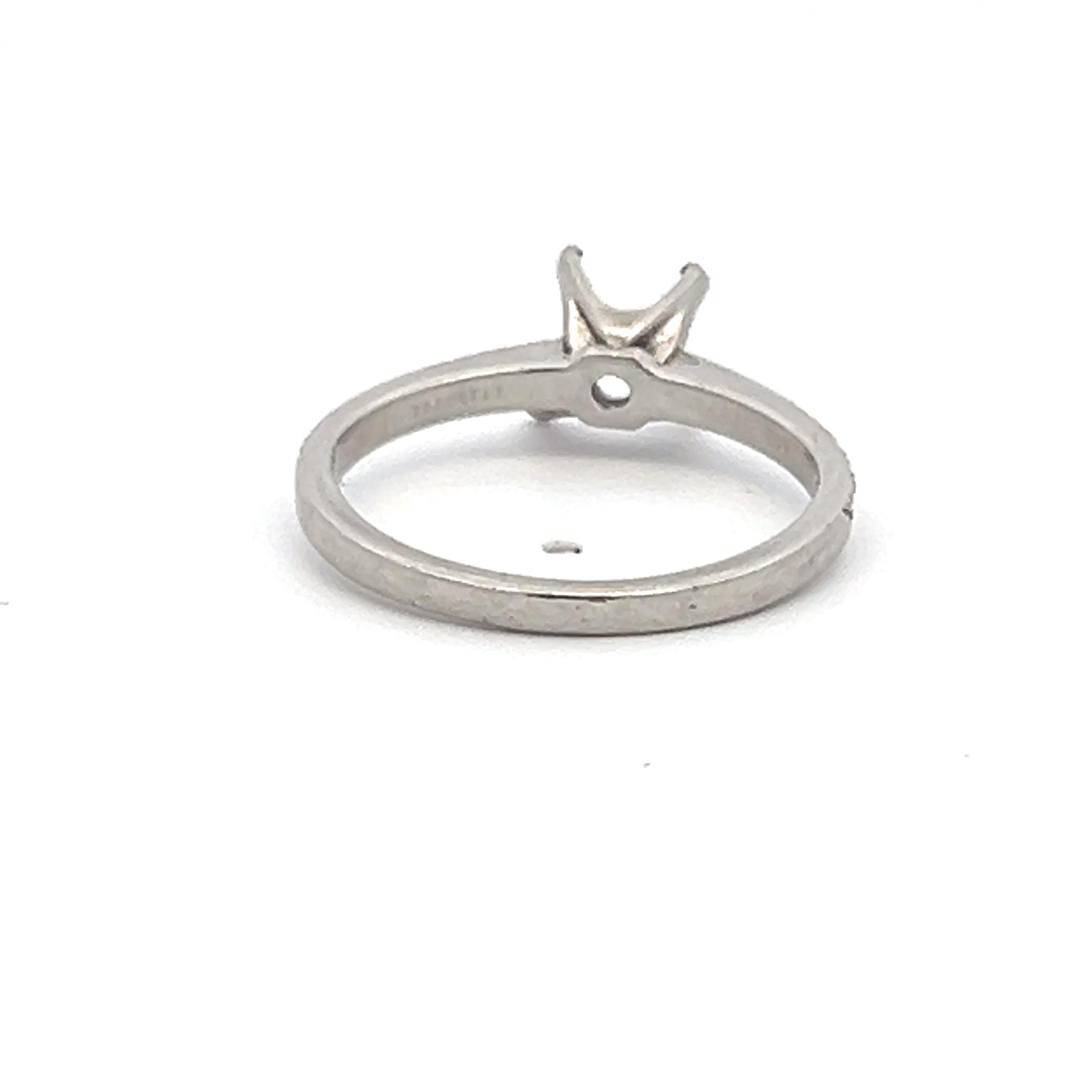 Tiffany & Co 0.16 Carat Round Brilliant F VS1 Diamond Platinum Semi Mount Ring