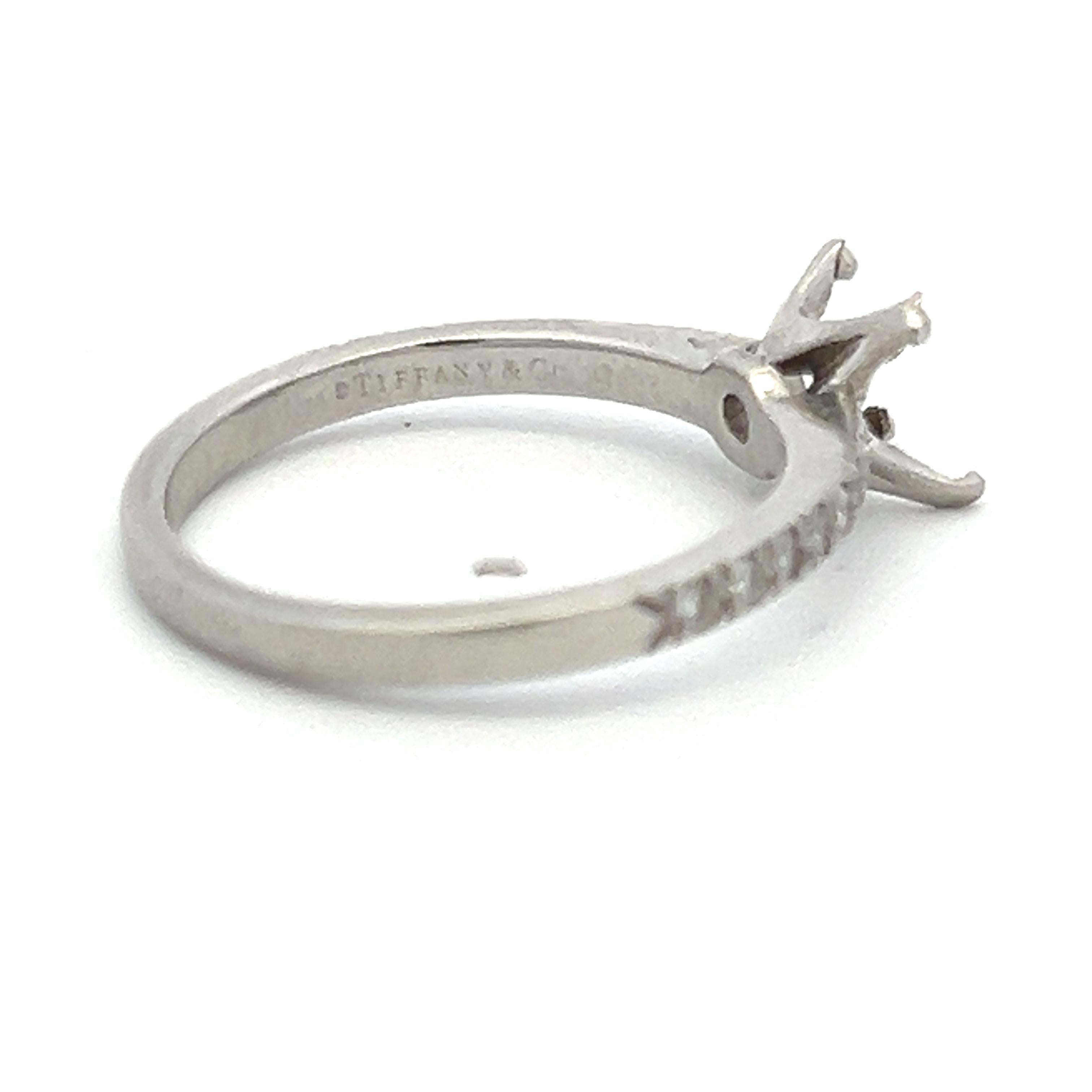 Tiffany & Co 0.16 Carat Round Brilliant F VS1 Diamond Platinum Semi Mount Ring