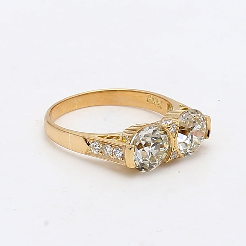 2.55 Carat Old European Cut J VS1 Diamond 18 Karat Yellow Gold Two-Stone Ring
