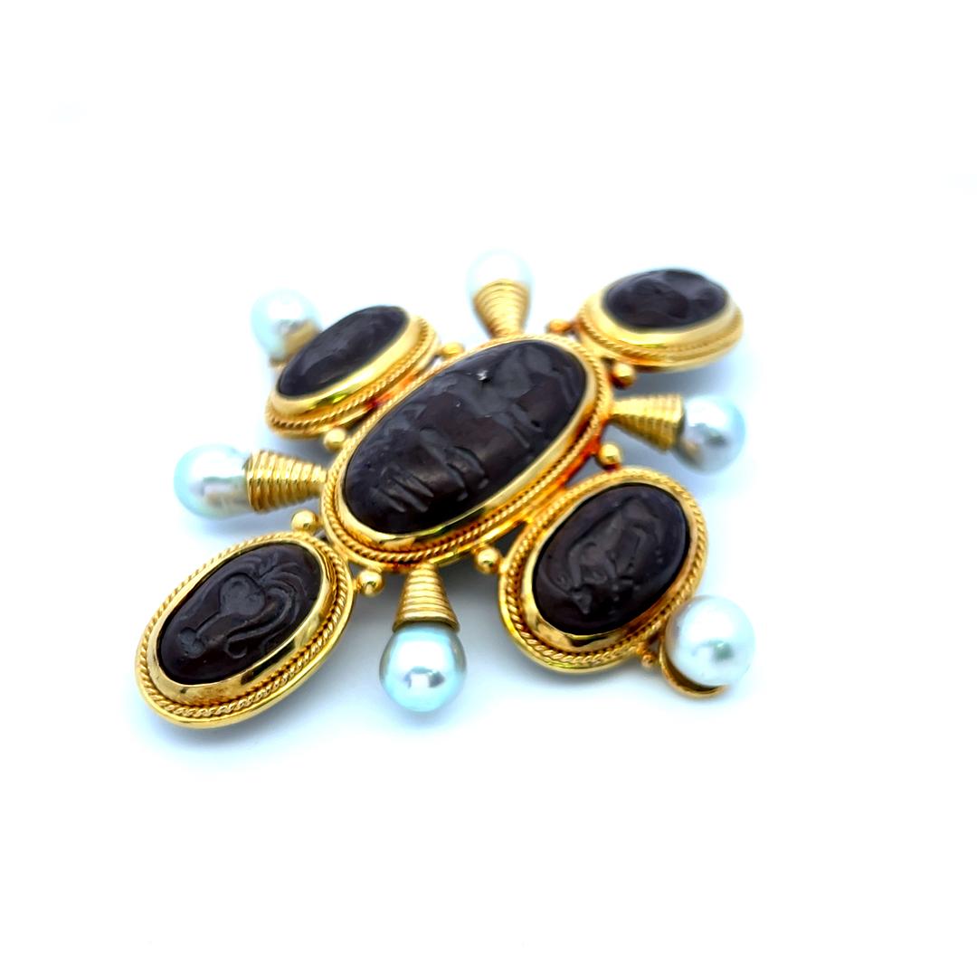 Elizabeth Gauge Intaglio Pearl 18 Karat Yellow Gold Pin Brooch