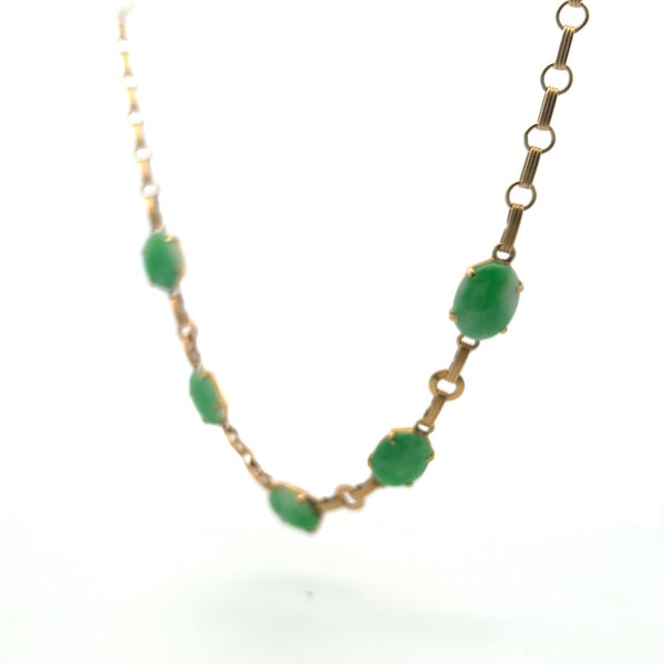 Vintage 10.70 Grams Jade 14 Karat Yellow Gold Gems Stone Necklace