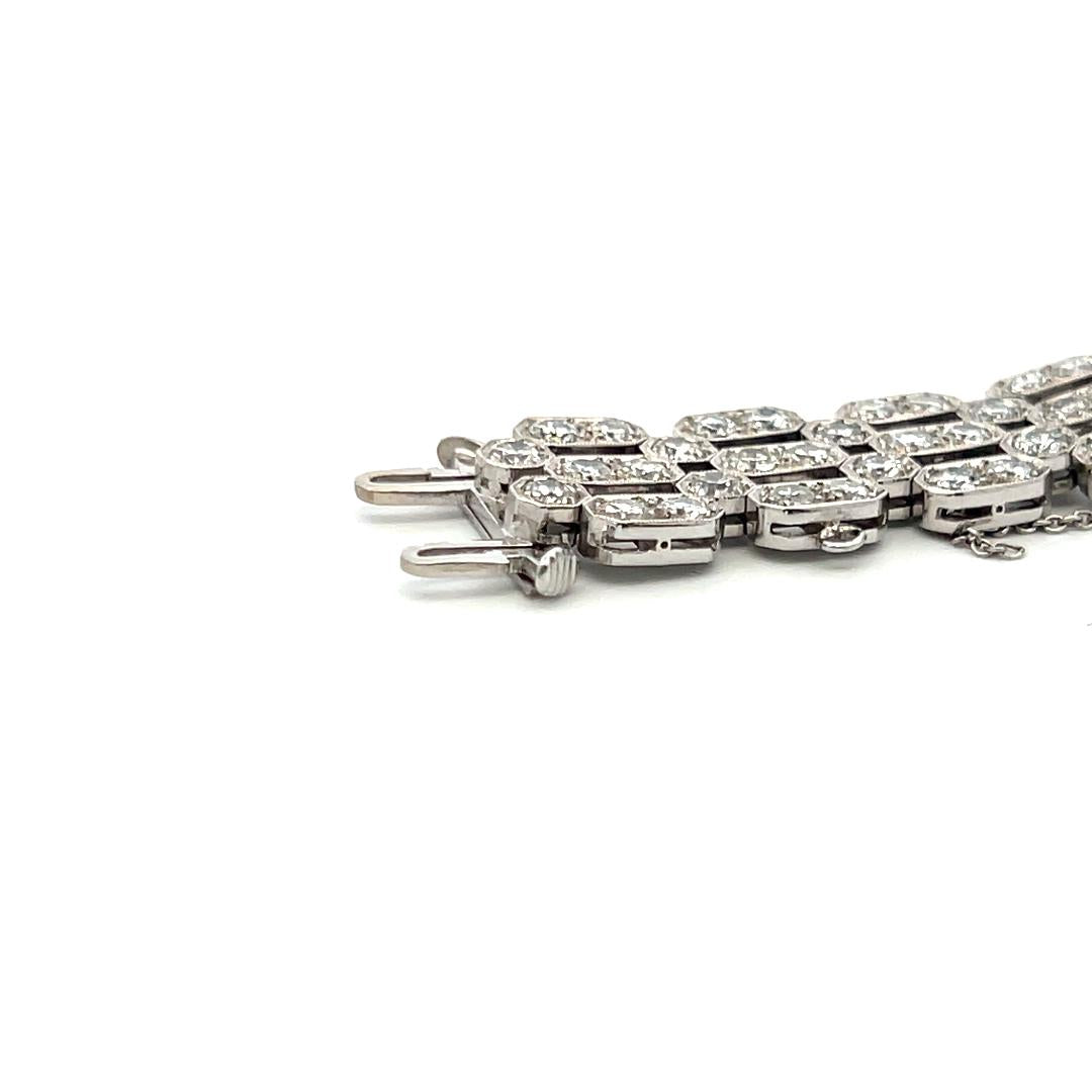 Harry Winston 11.75 Carat Round Brilliant G SI1 Diamond Platinum Link Bracelet