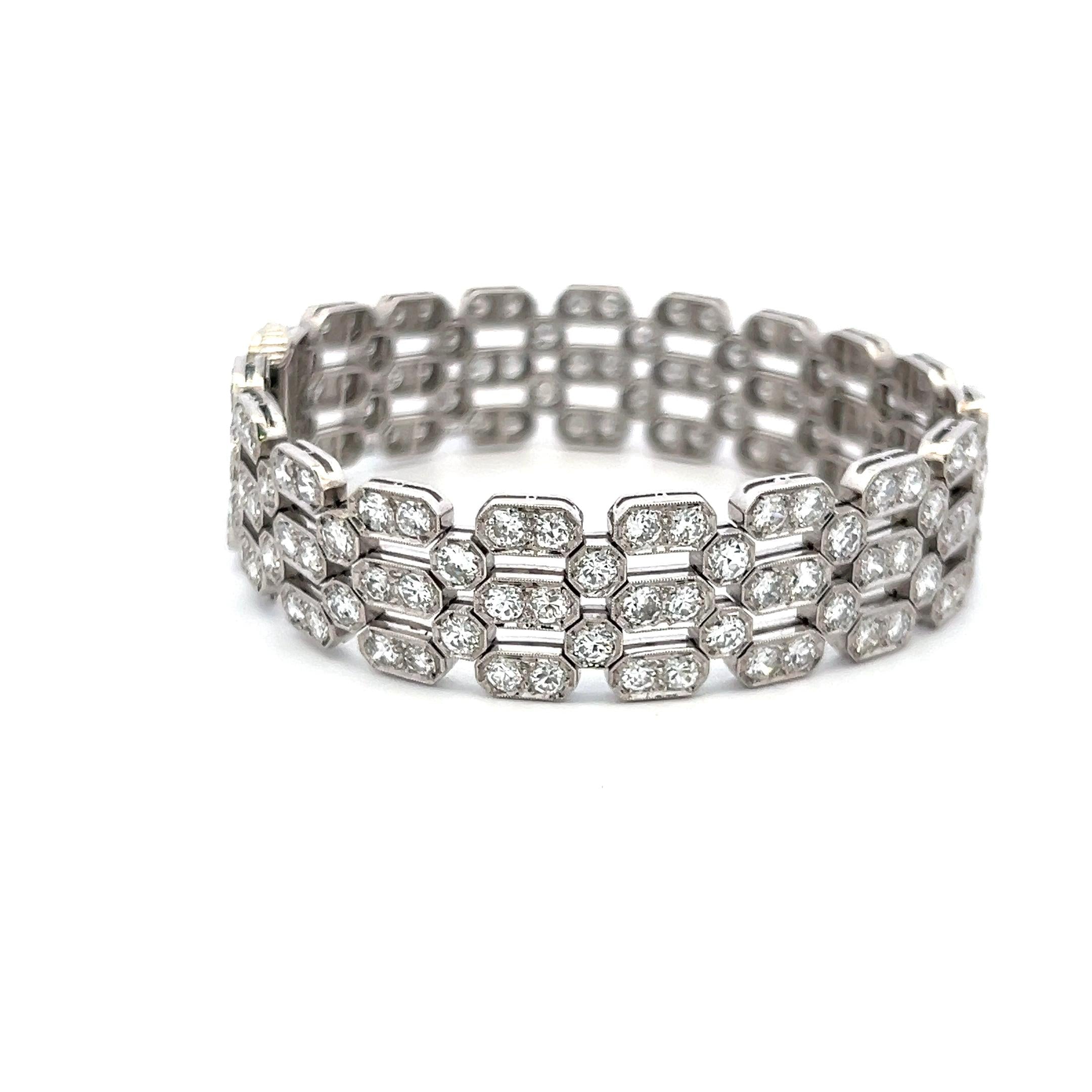Harry Winston Platinum Link Bracelet with 11.75 Carat Round G-SI1 Diamonds