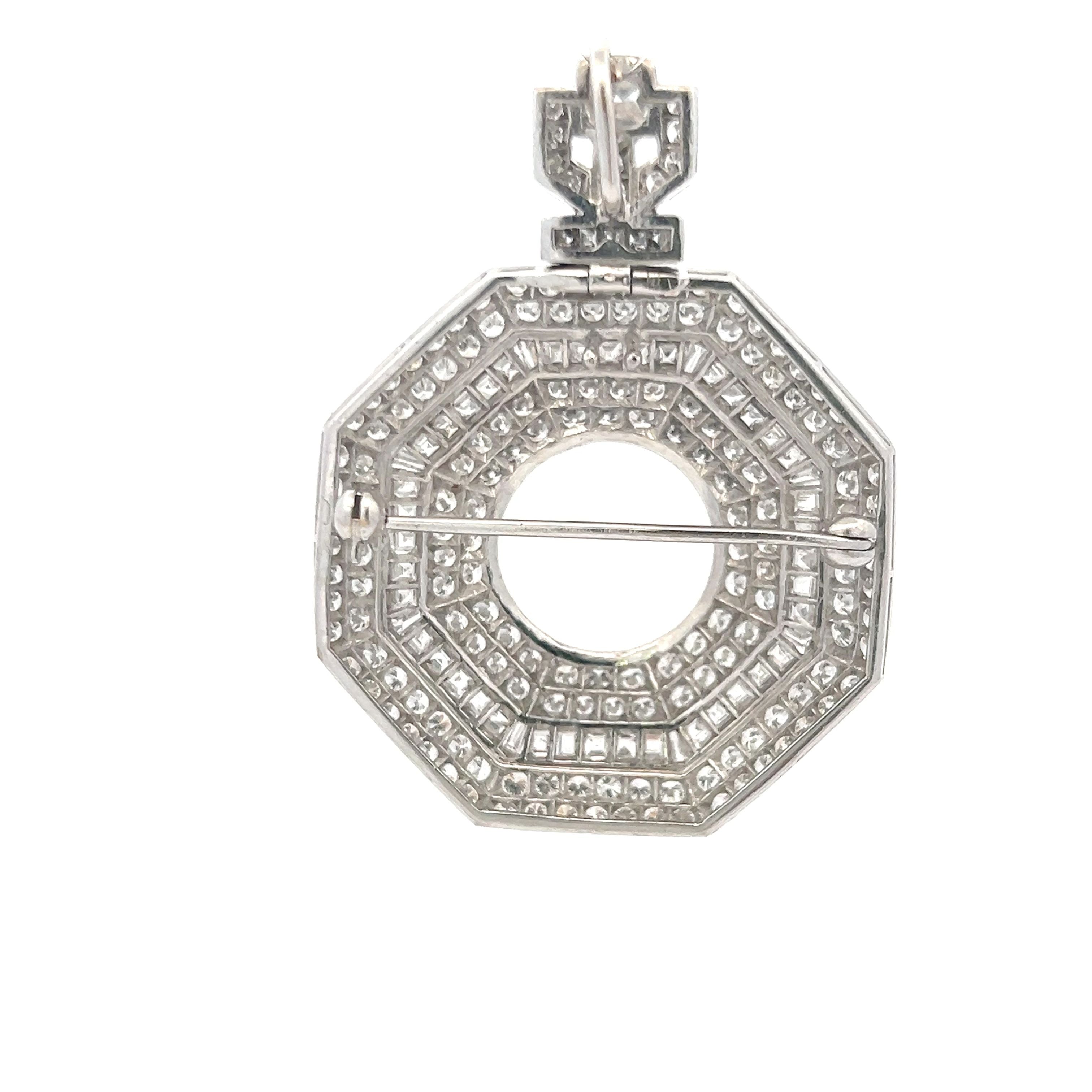 4.50 Carat Round Brilliant I VS1 and Asscher Cut I VS1 Diamond Platinum Pandent