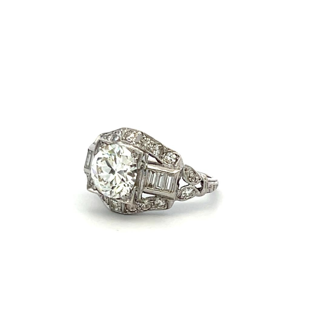 1.83 Carat Circular Brilliant and Baguette Shape Diamond Platinum Art-Deco Ring